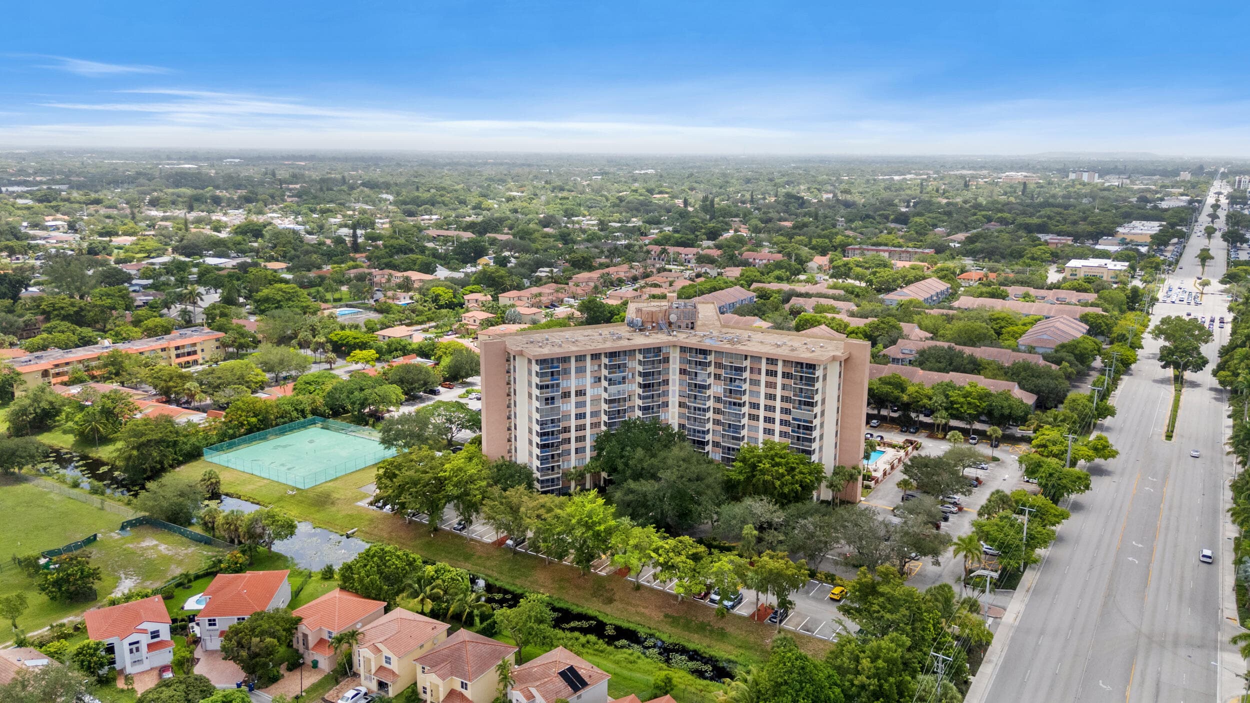 10777 W Sample Road 508, Coral Springs, FL 33065 — photo 35 of 37