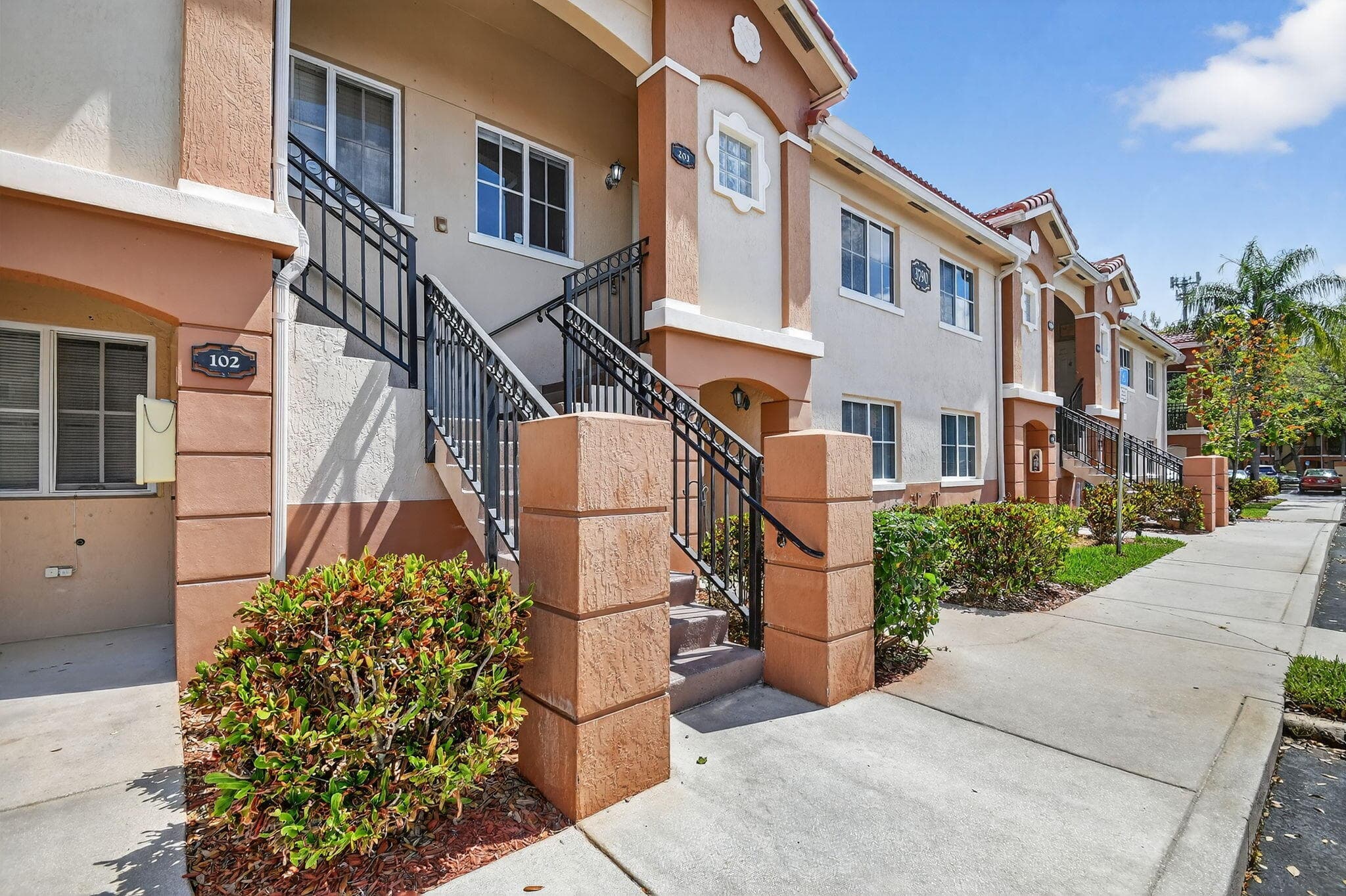 3790 N Jog Road 203, West Palm Beach, FL 33411 — photo 3 of 48