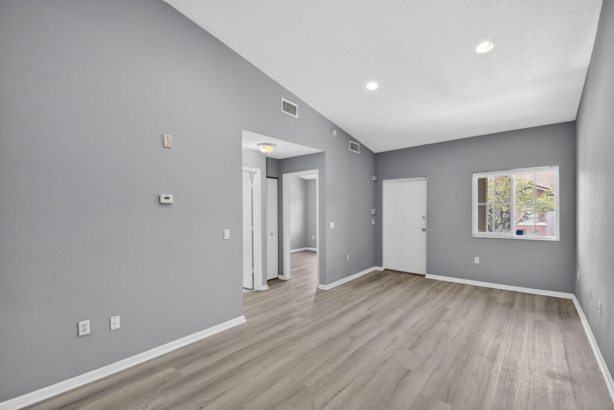 3790 N Jog Road 203, West Palm Beach, FL 33411 — photo 10 of 48