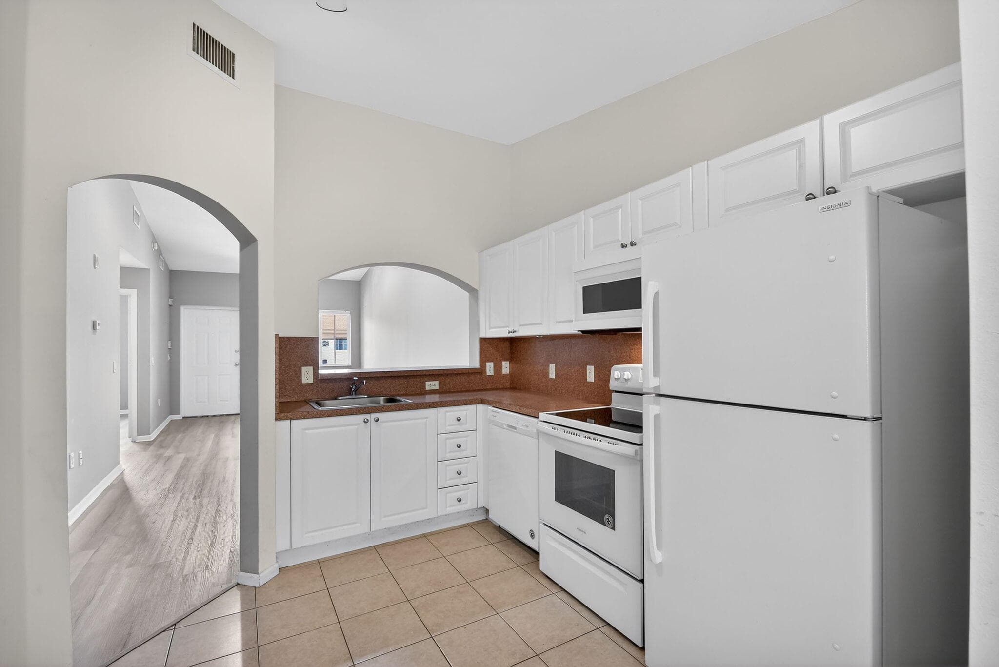 3790 N Jog Road 203, West Palm Beach, FL 33411 — photo 12 of 48