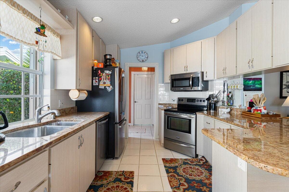 1283 NW Bentley Circle B, Port St. Lucie, FL 34986 — photo 9 of 30
