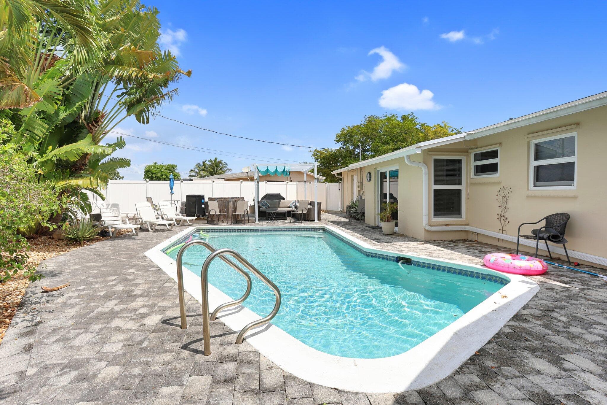 1325 SE 1st Avenue, Deerfield Beach, FL 33441 — photo 28 of 35