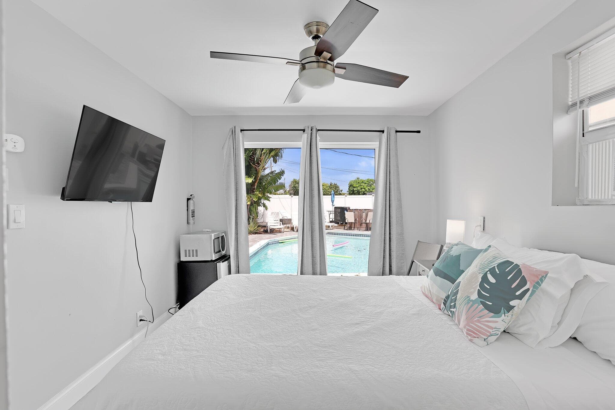 1325 SE 1st Avenue, Deerfield Beach, FL 33441 — photo 25 of 35