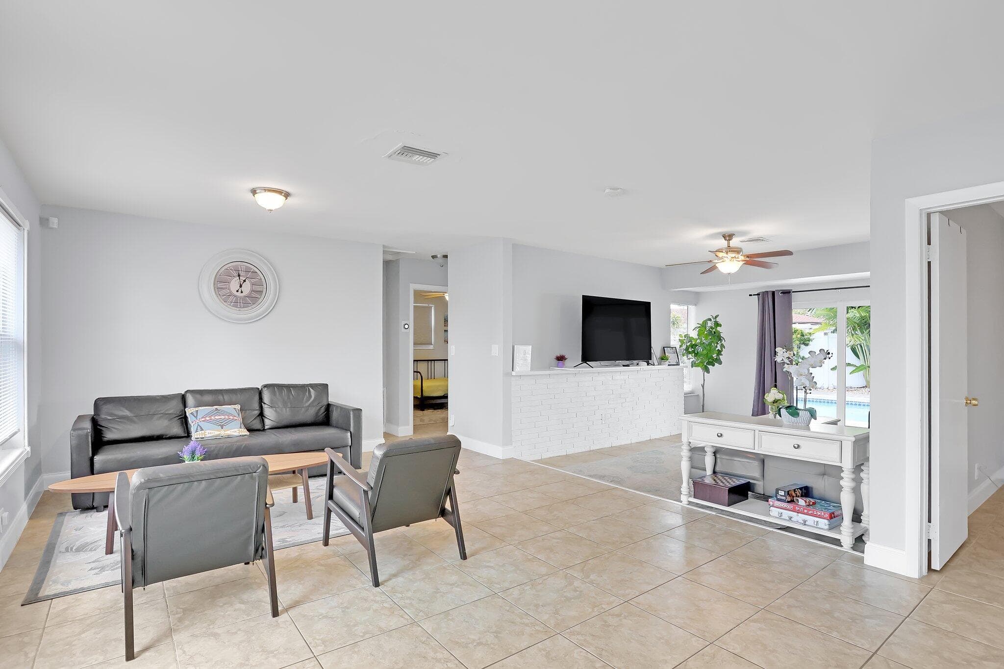 1325 SE 1st Avenue, Deerfield Beach, FL 33441 — photo 6 of 35