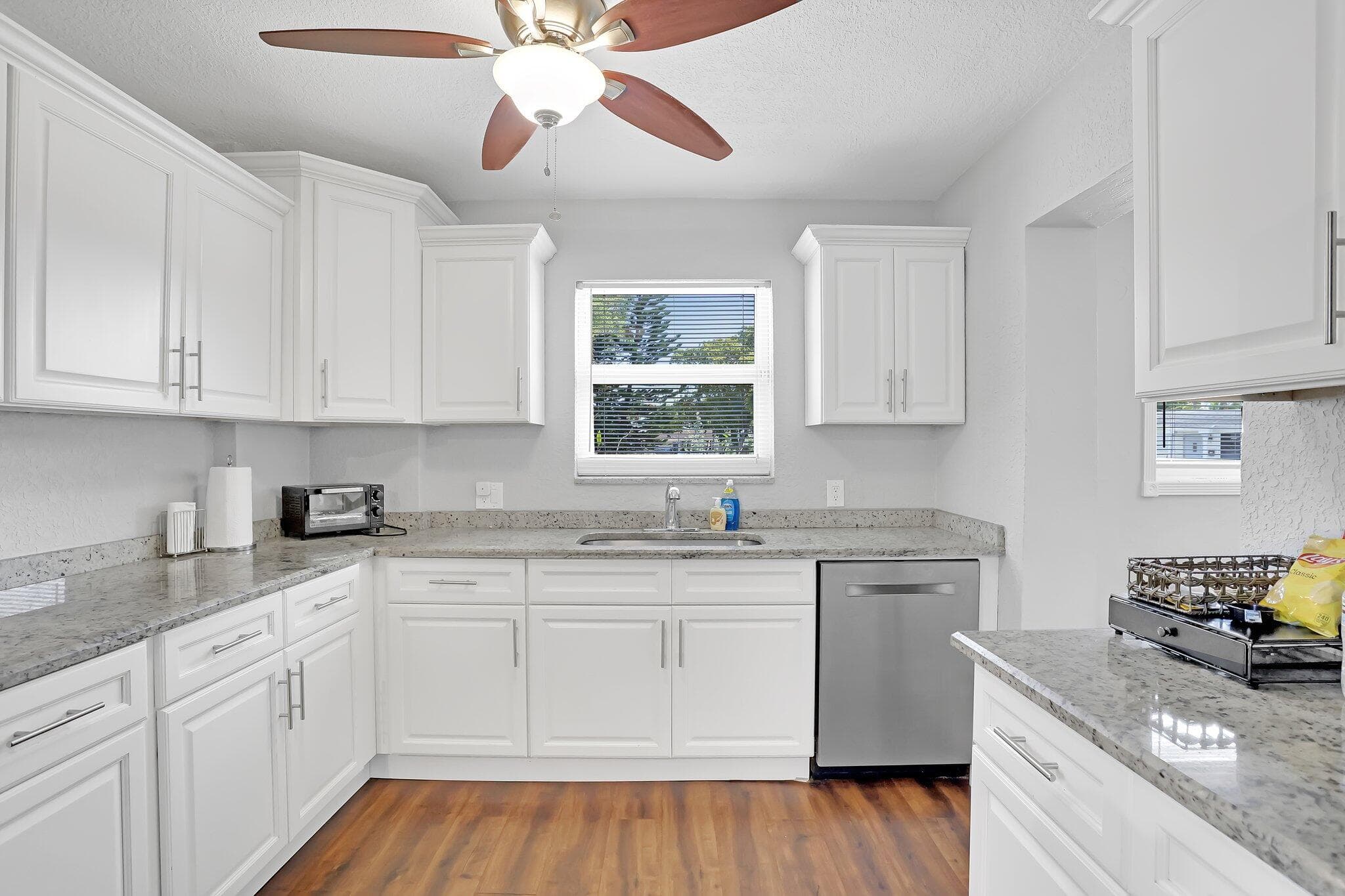 1325 SE 1st Avenue, Deerfield Beach, FL 33441 — photo 9 of 35