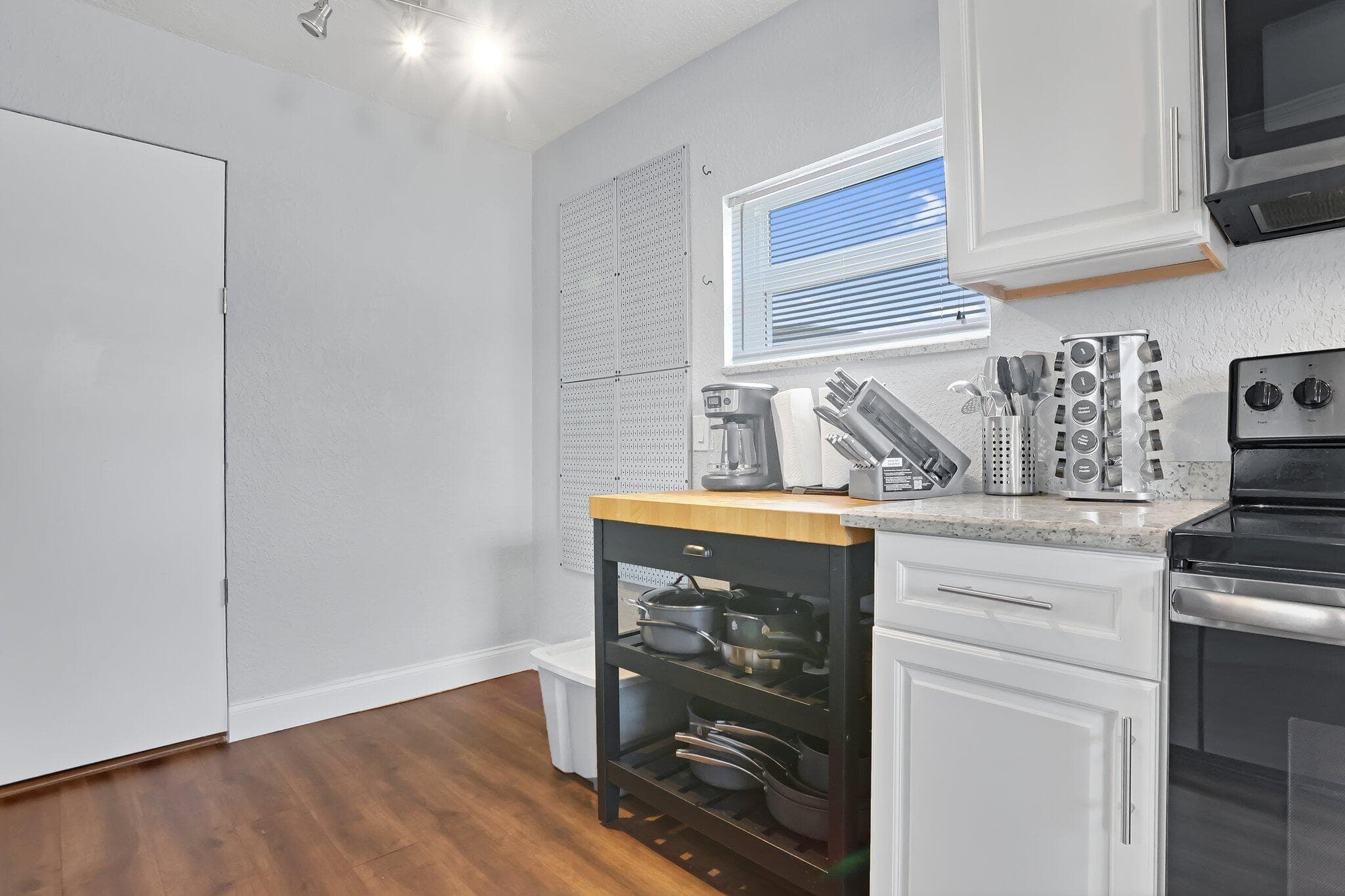 1325 SE 1st Avenue, Deerfield Beach, FL 33441 — photo 13 of 35