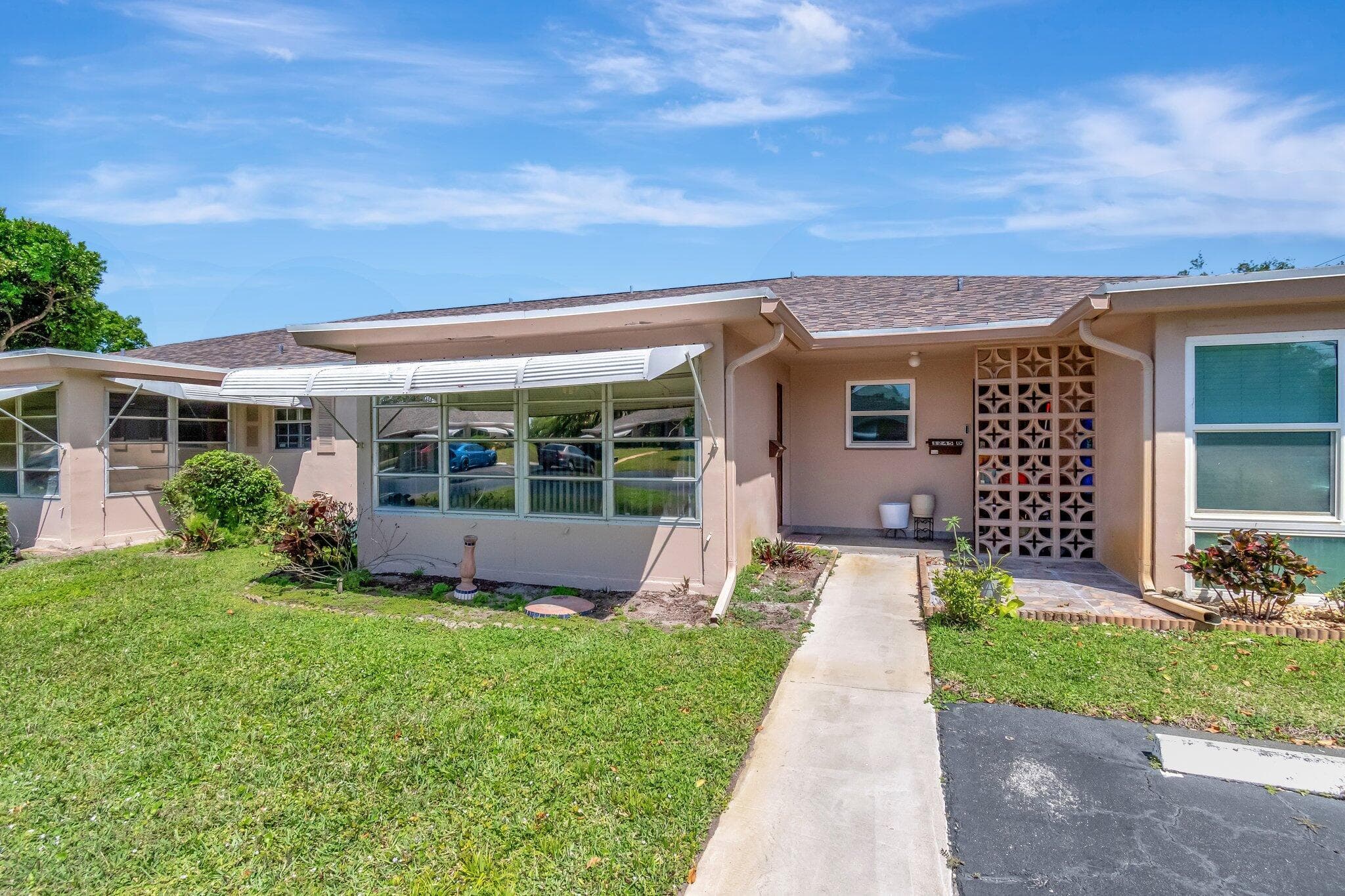 1245 High Point Place S C, Delray Beach, FL 33445 — photo 2 of 45