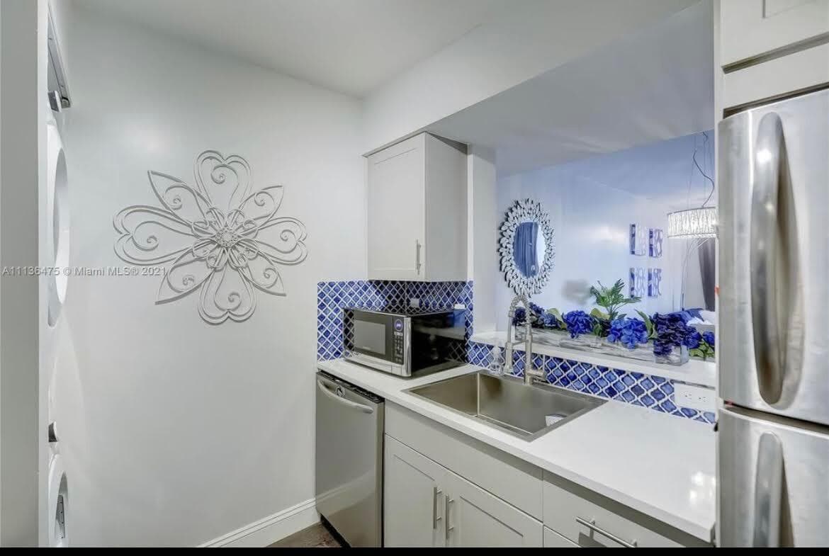 1350 SE 3rd Avenue 211, Dania Beach, FL 33004 — photo 12 of 18