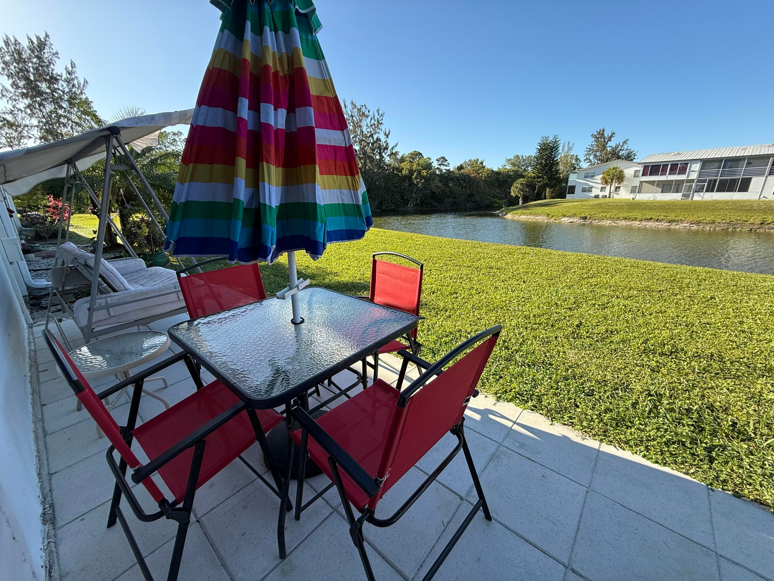 81 Camden Drive D, West Palm Beach, FL 33417 — photo 3 of 19
