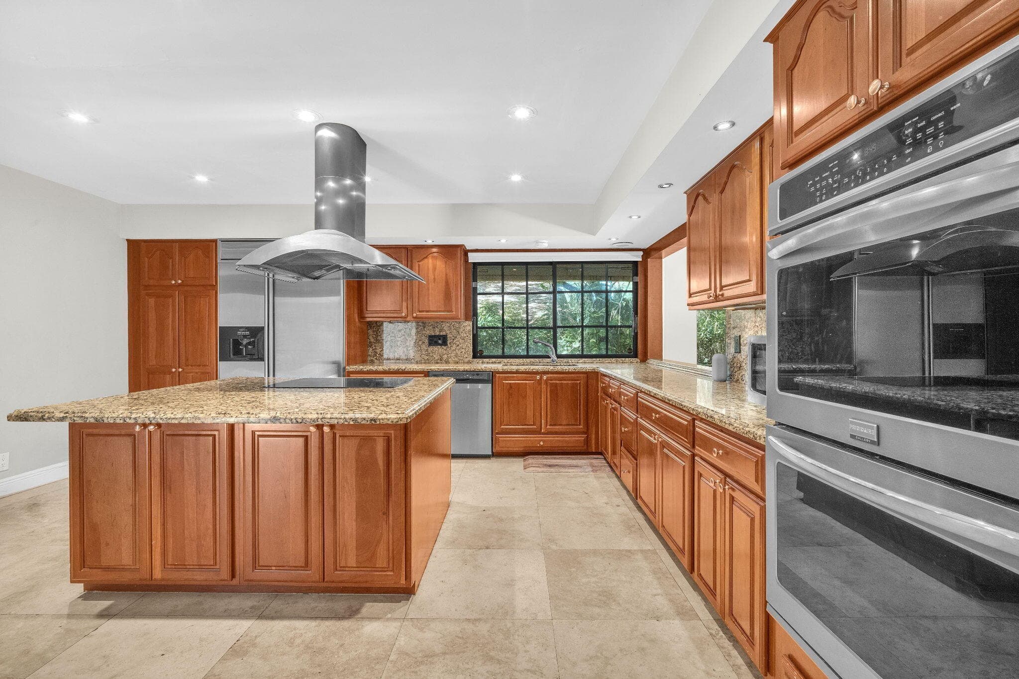 5820 SW 37th Terrace, Fort Lauderdale, FL 33312 — photo 19 of 61