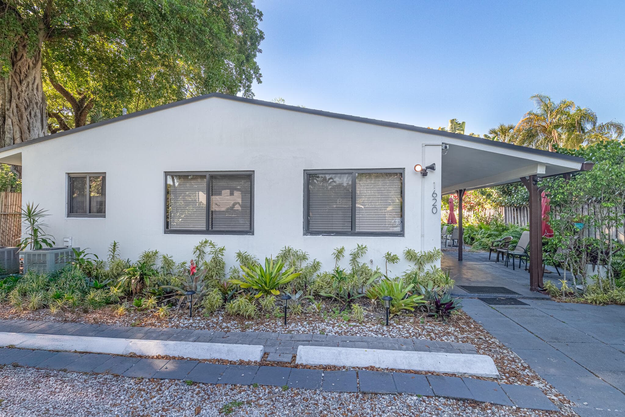 1620 SW 25th Street 1-4, Fort Lauderdale, FL 33315 — photo 2 of 33