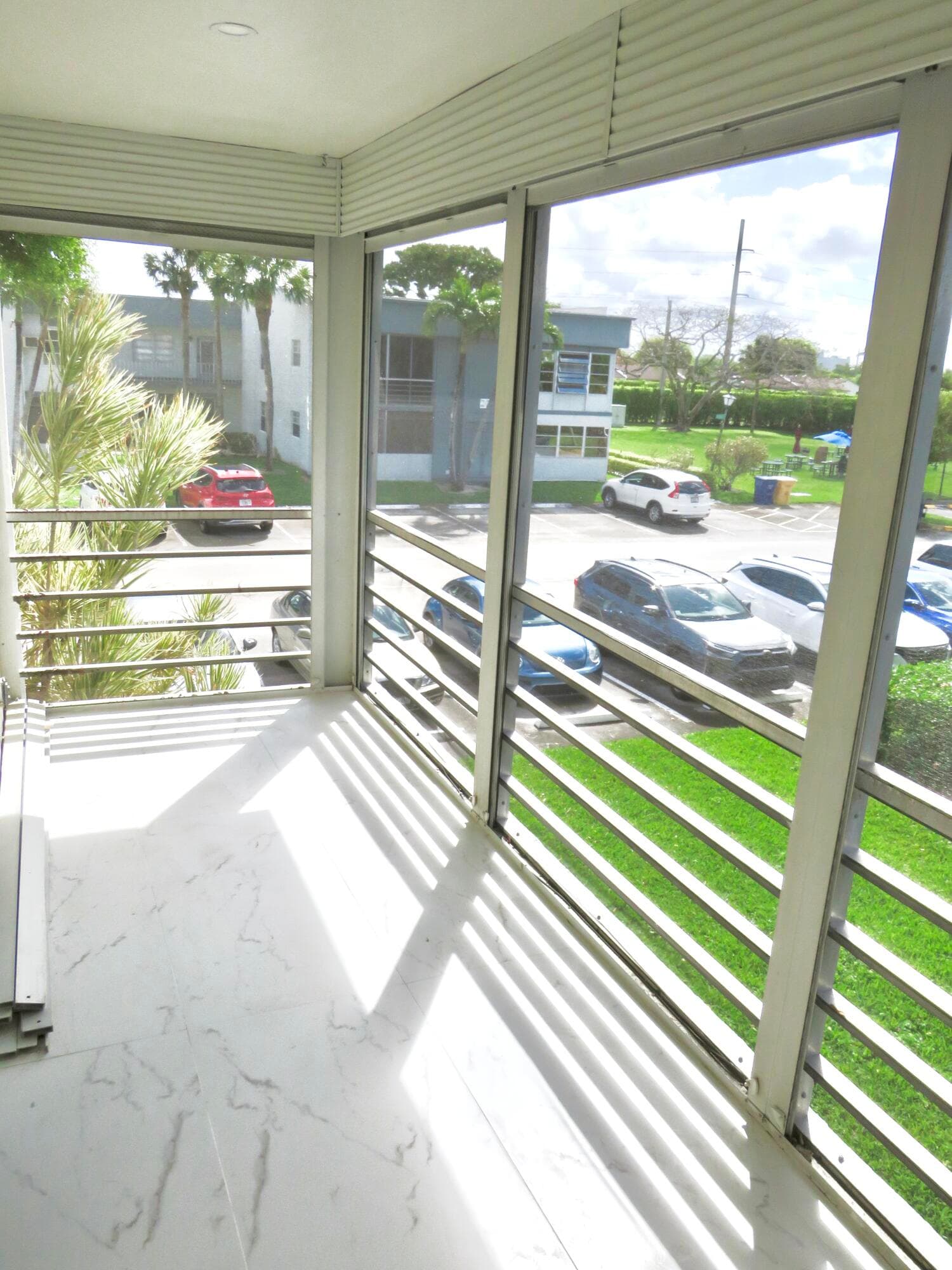 557 Burgundy L, Delray Beach, FL 33484 — photo 8 of 21