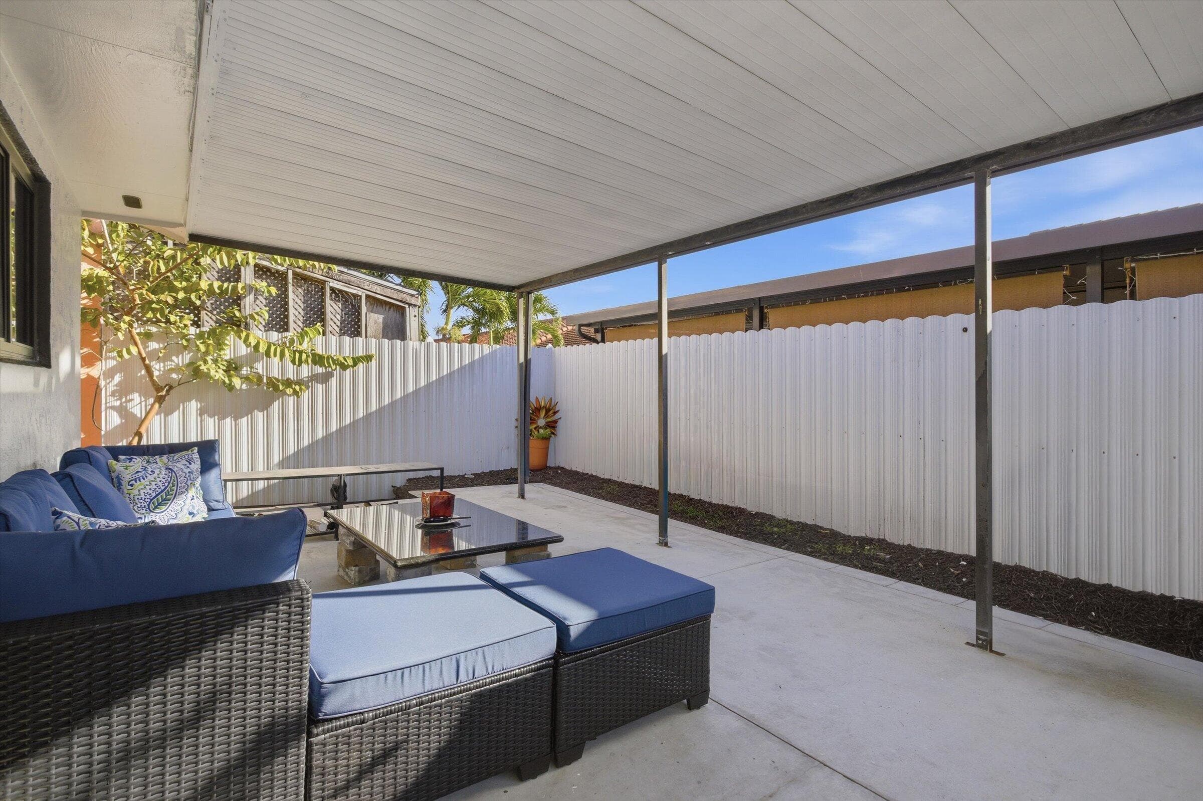 5465 W 27th Lane, Hialeah, FL 33016 — photo 20 of 28