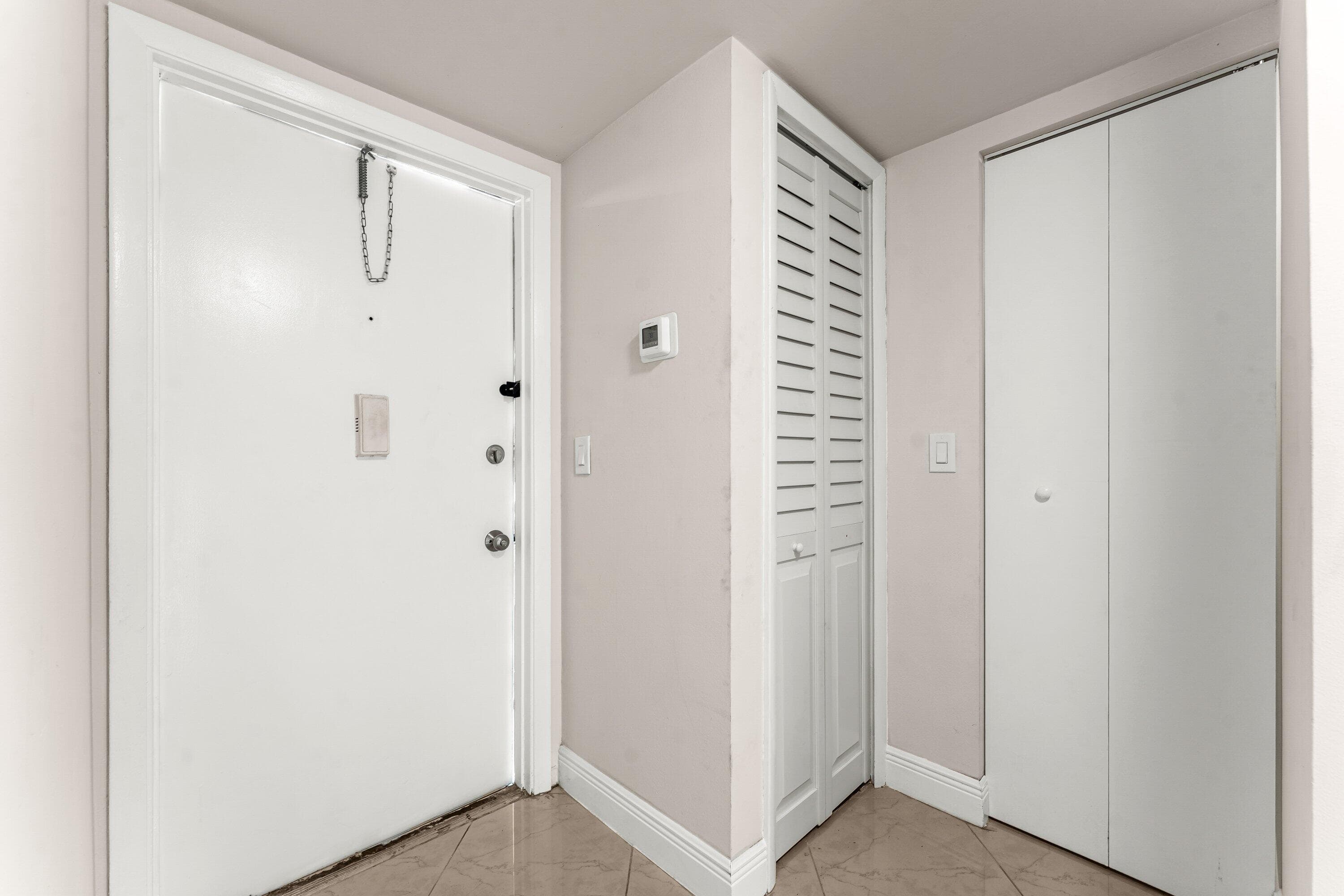 130 Lake Meryl Drive 228, West Palm Beach, FL 33411 — photo 6 of 55
