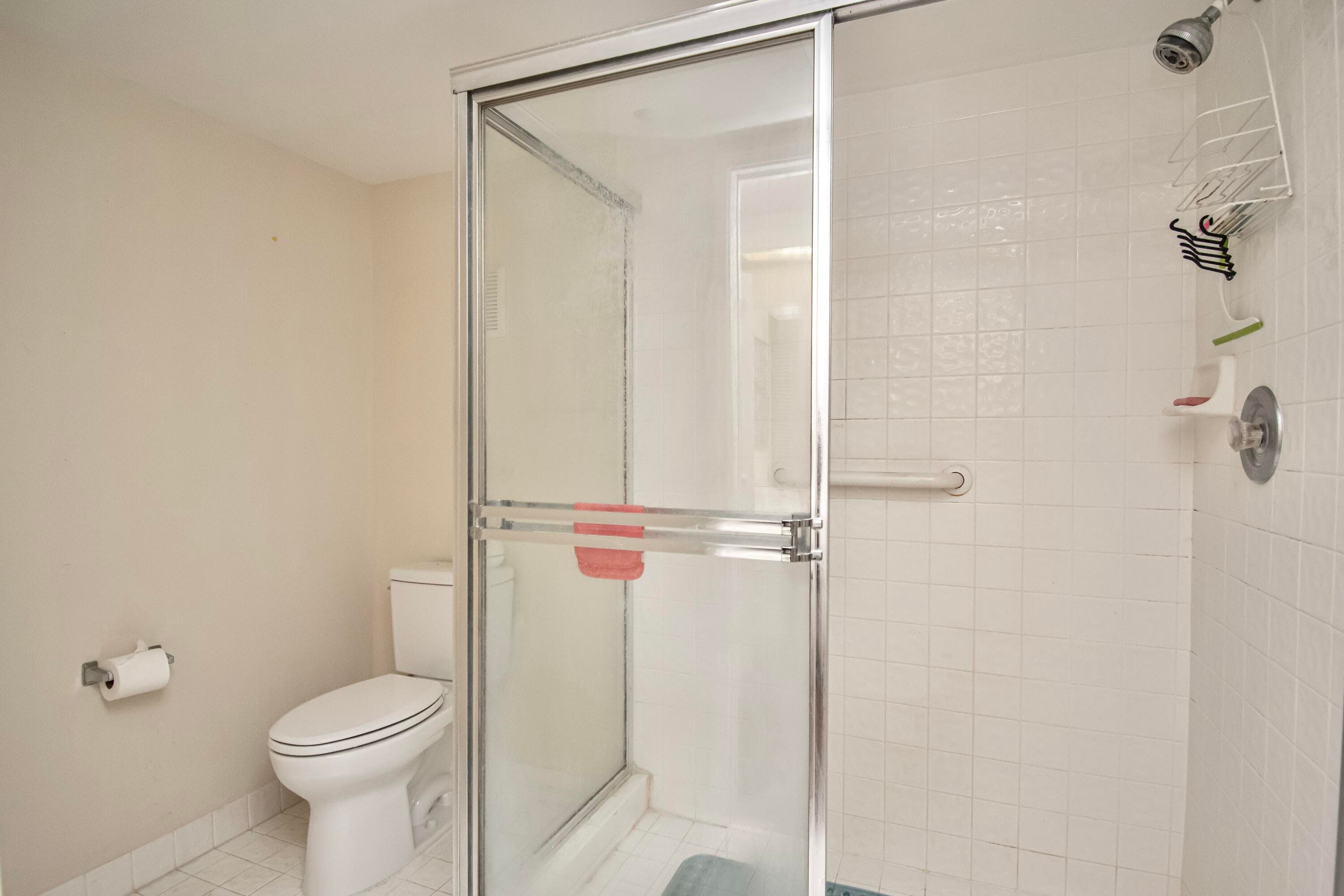 4734 Lucerne Lakes Boulevard E 301, Lake Worth, FL 33467 — photo 17 of 34