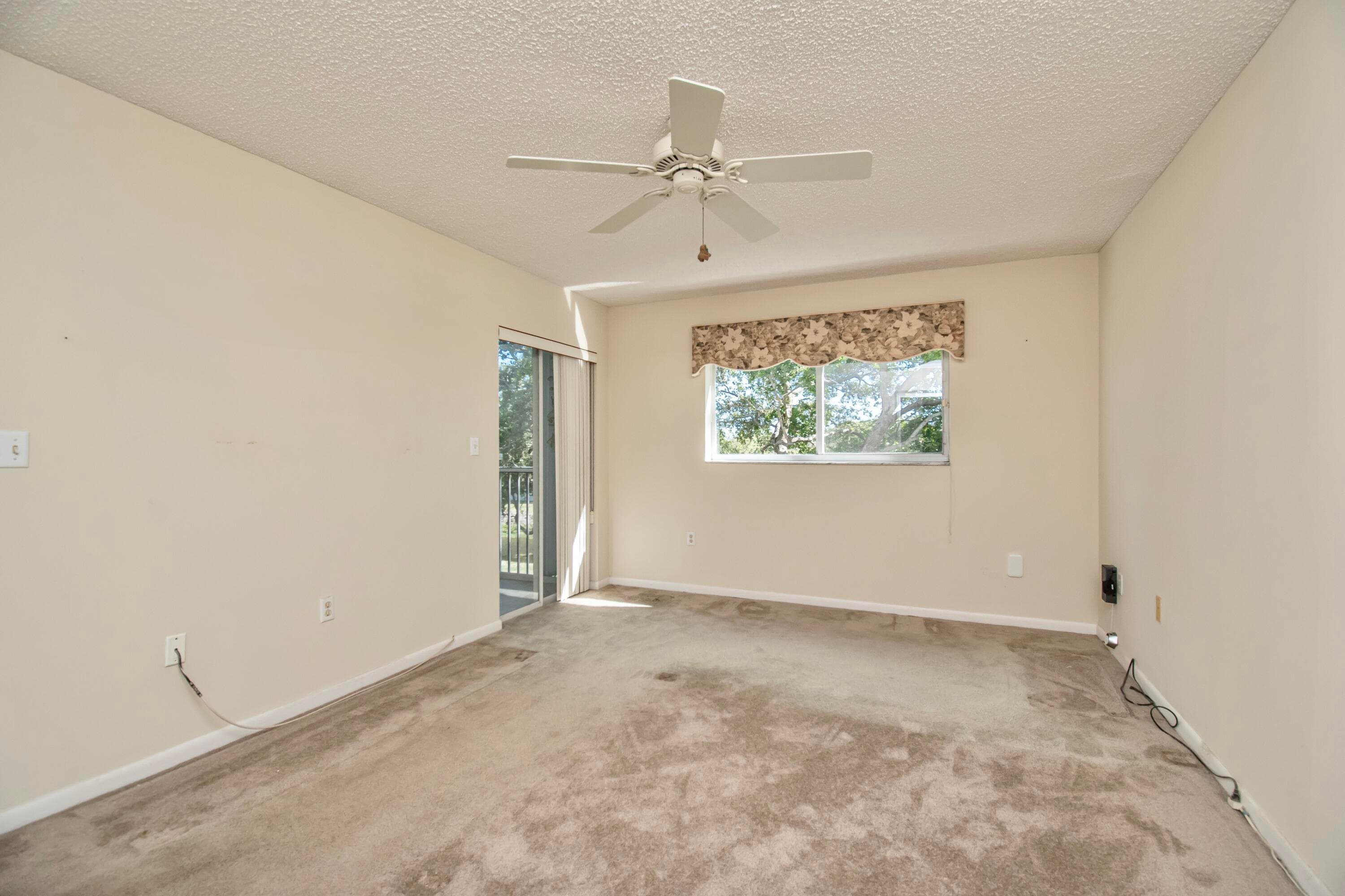 4734 Lucerne Lakes Boulevard E 301, Lake Worth, FL 33467 — photo 14 of 34