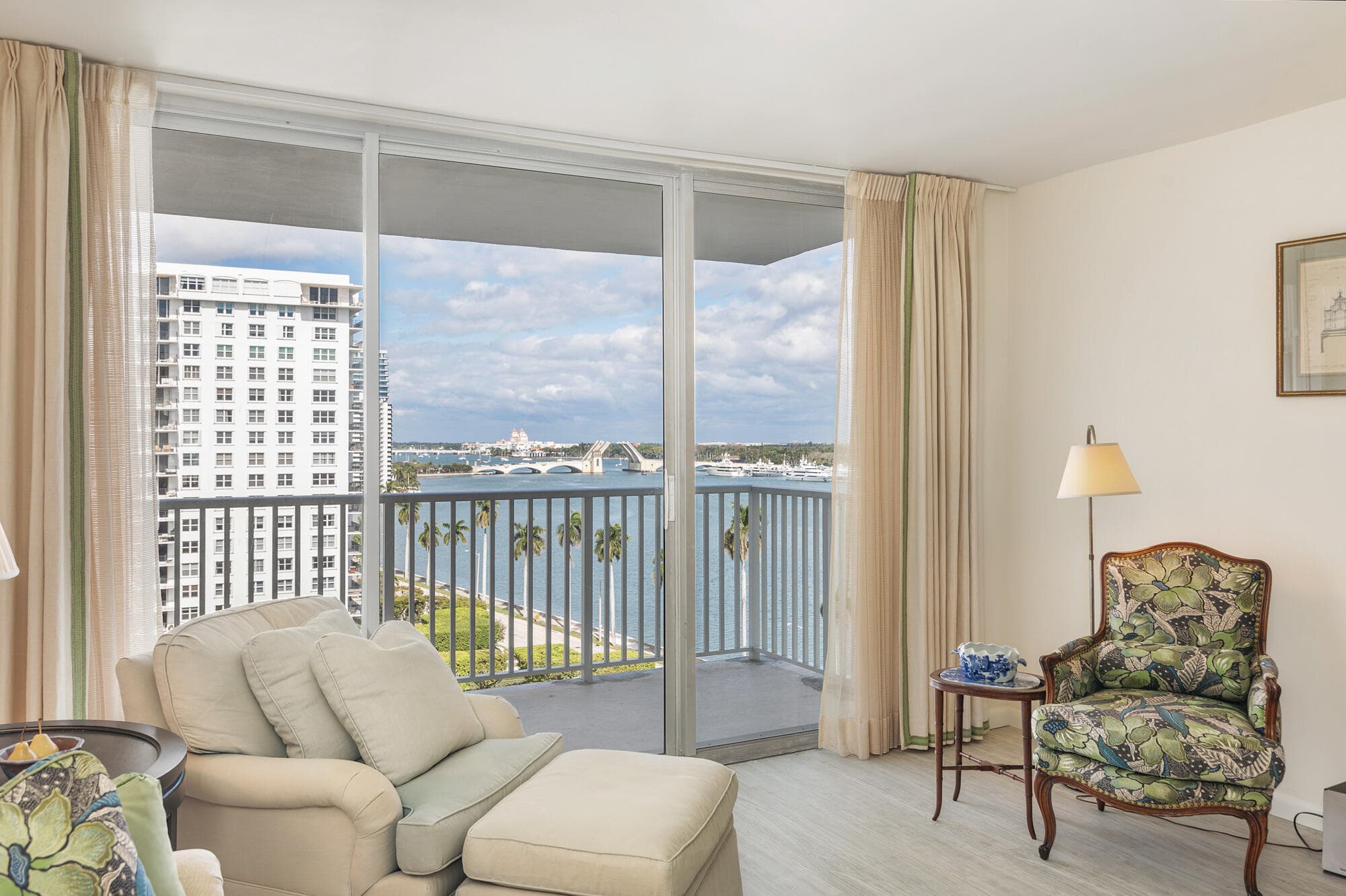 1801 S Flagler Drive 1105, West Palm Beach, FL 33401 — photo 5 of 28