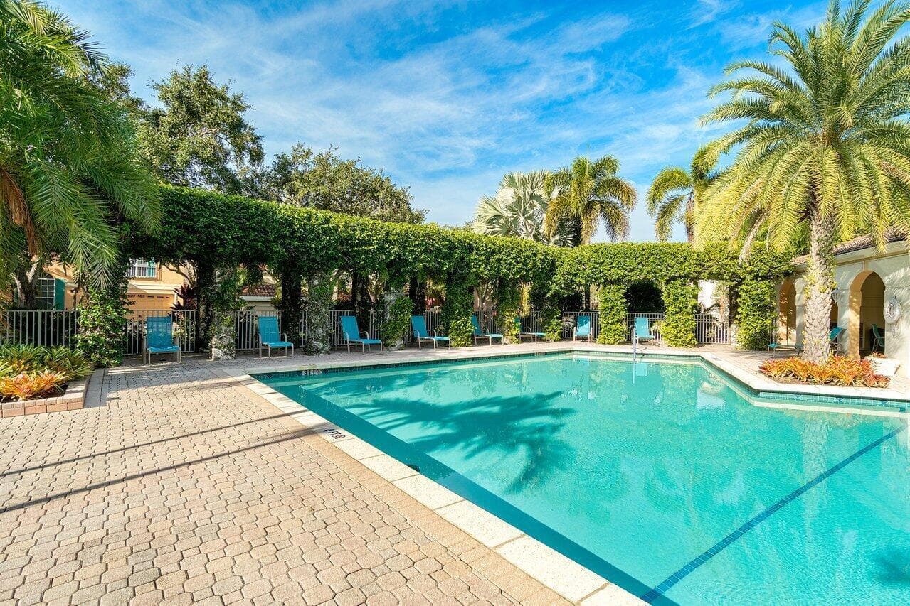 27 Via Del Corso, Palm Beach Gardens, FL 33418 — photo 24 of 29
