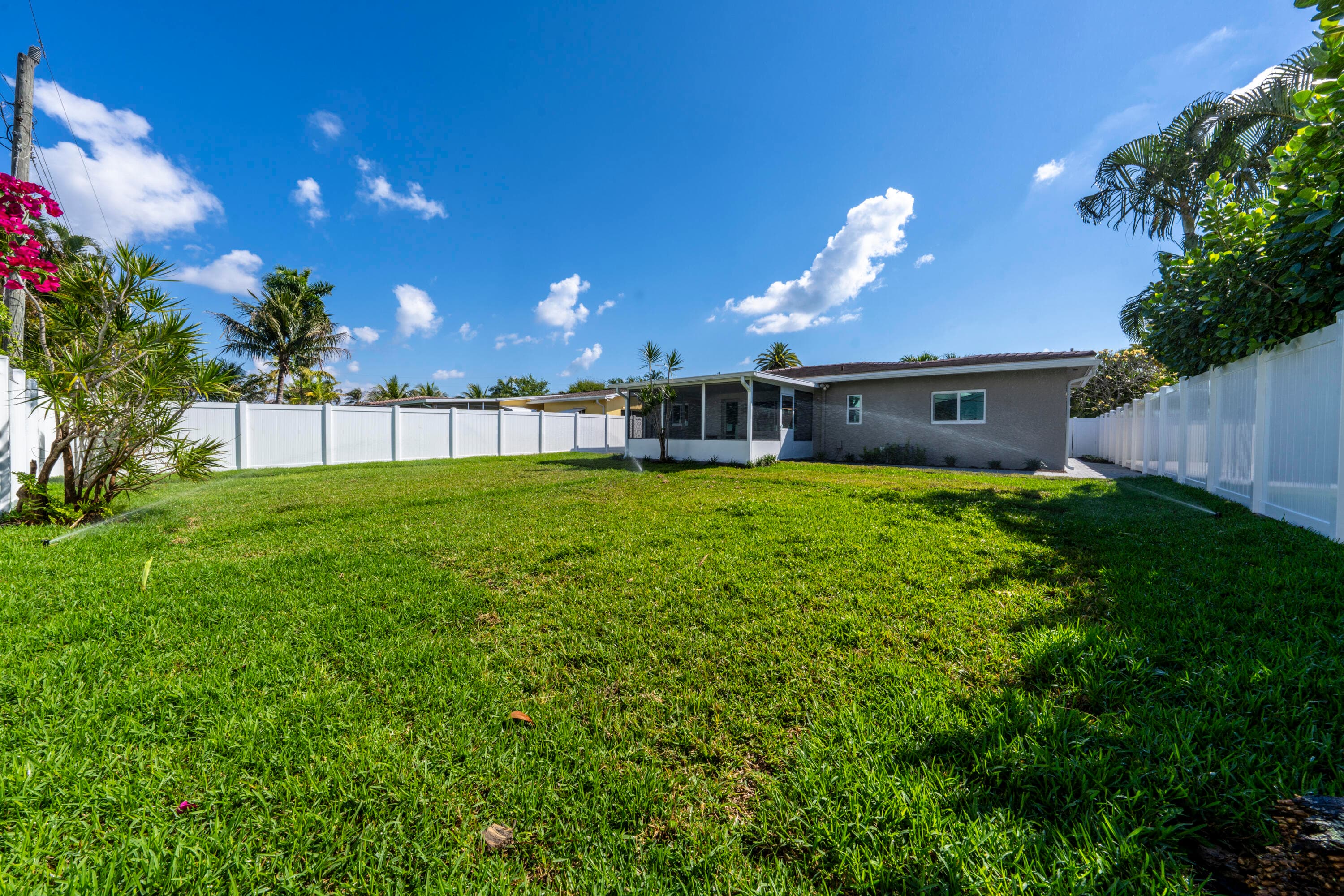 2001 NE 17th Way, Fort Lauderdale, FL 33305 — photo 23 of 25