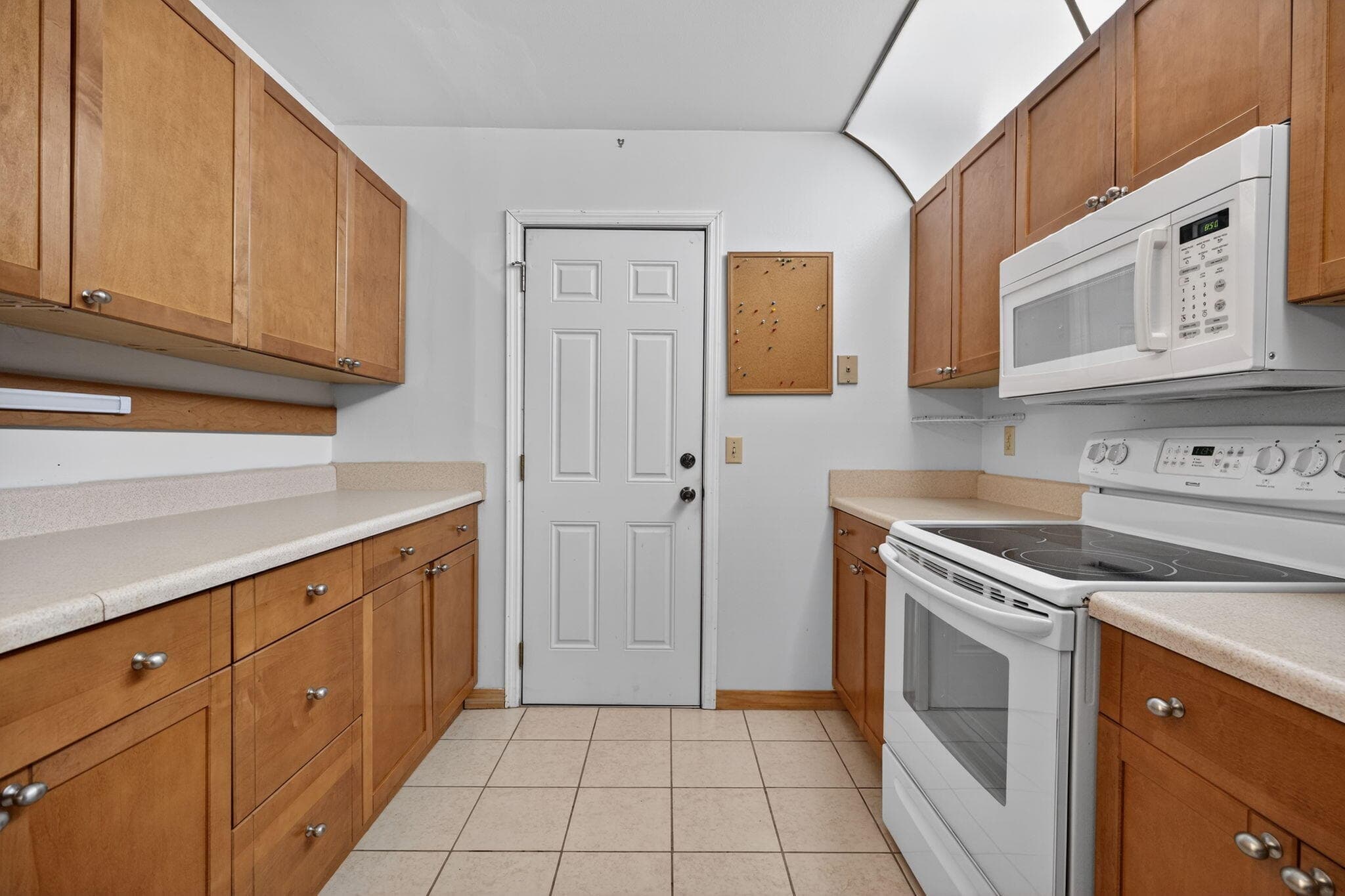 10841 SE Fir Drive, Hobe Sound, FL 33455 — photo 7 of 56