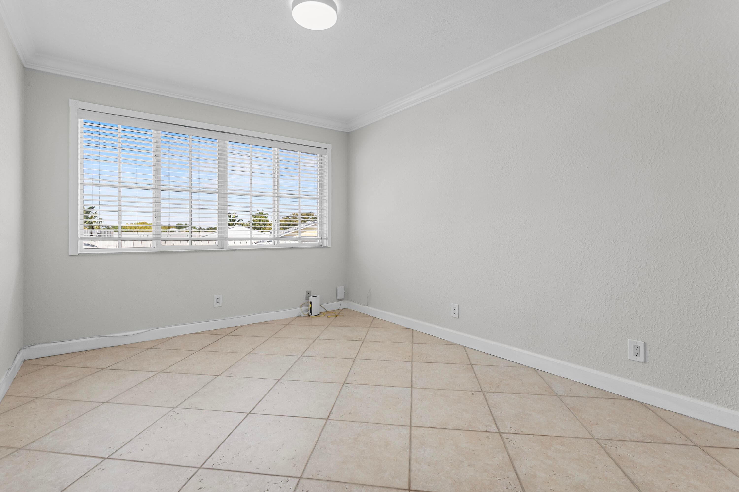 1515 E Broward Boulevard 426, Fort Lauderdale, FL 33301 — photo 23 of 32