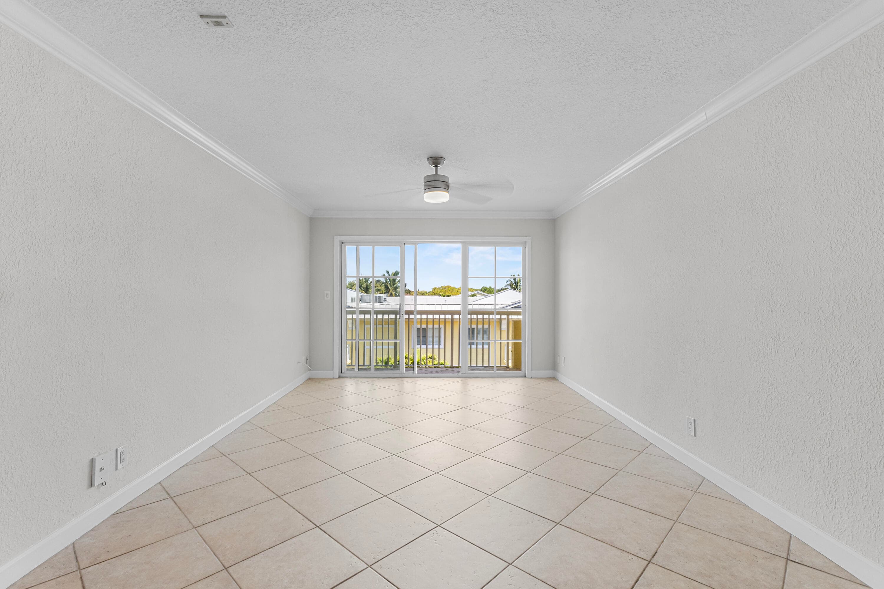 1515 E Broward Boulevard 426, Fort Lauderdale, FL 33301 — photo 2 of 32