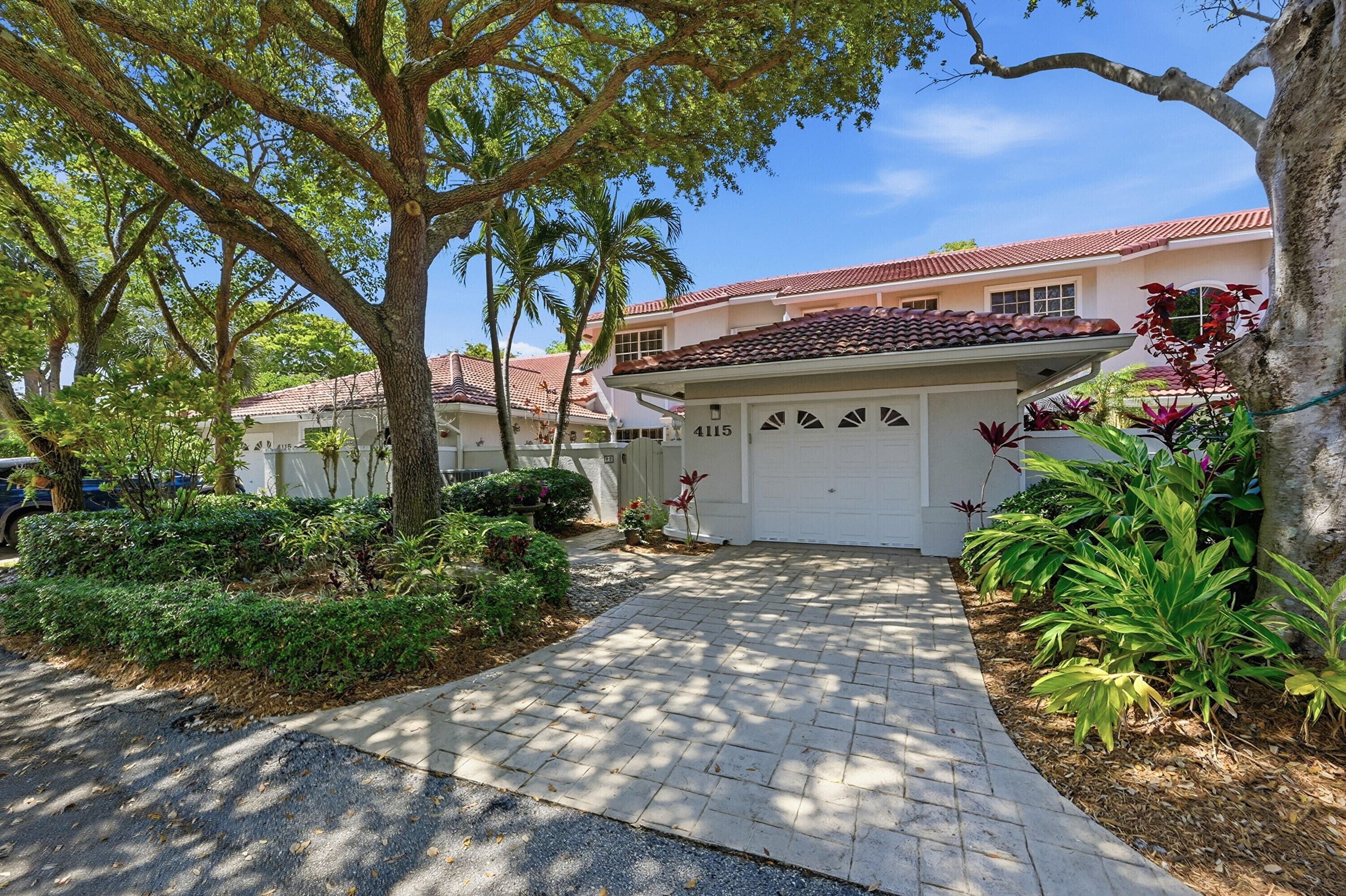 4115 Carriage Drive P2, Pompano Beach, FL 33069 — photo 29 of 53
