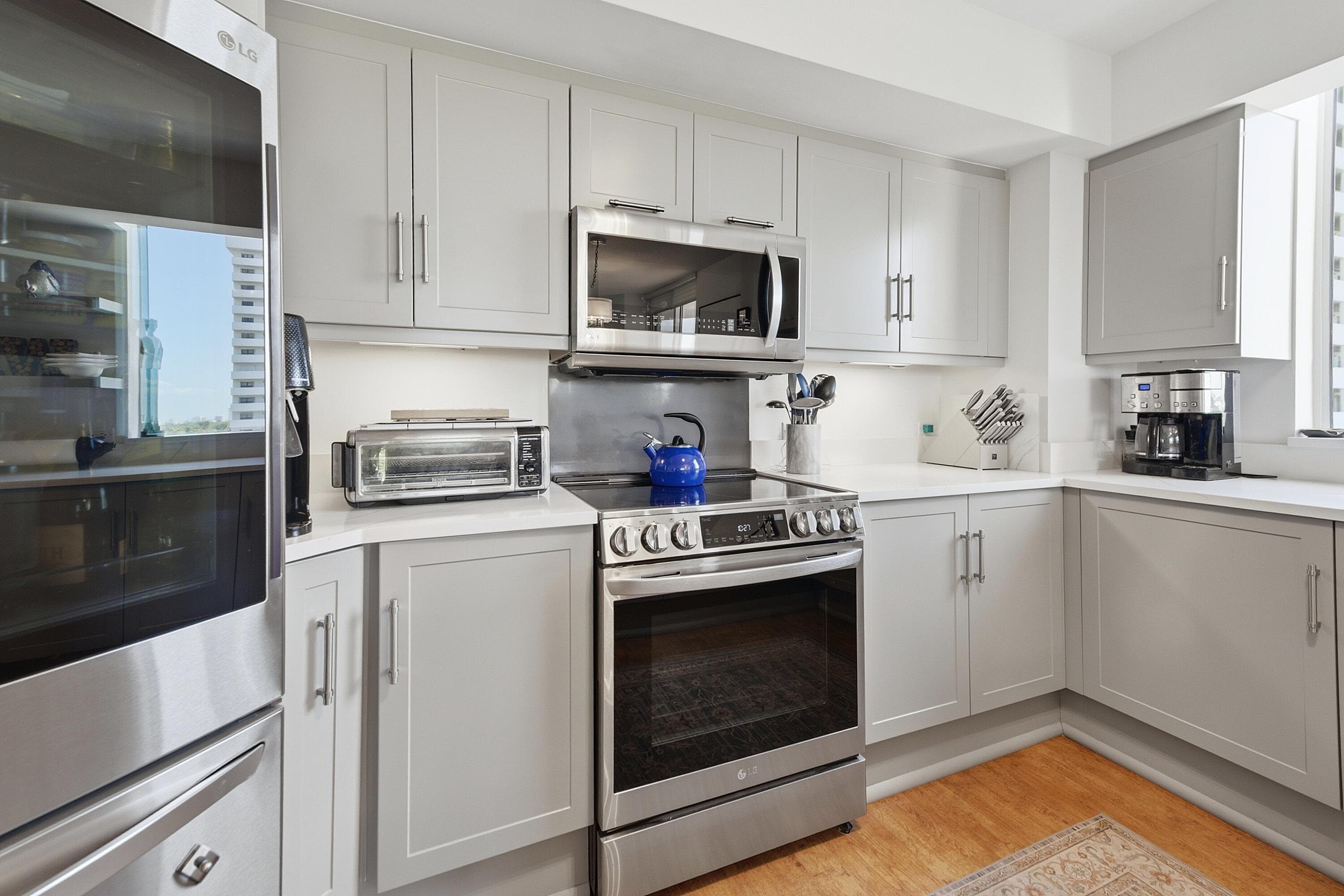 2001 N Ocean Boulevard 702s, Fort Lauderdale, FL 33305 — photo 10 of 49