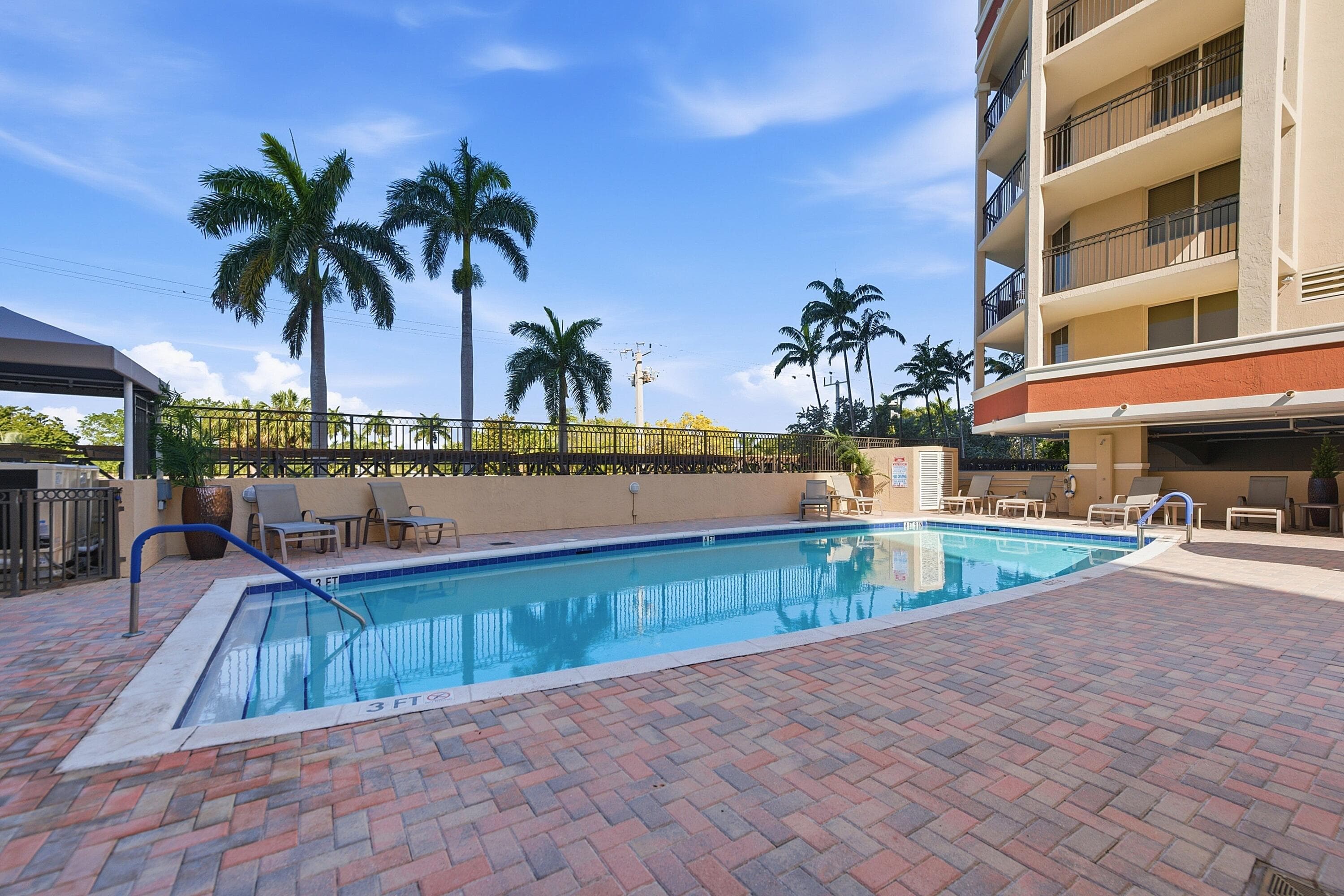 2001 N Ocean Boulevard 702s, Fort Lauderdale, FL 33305 — photo 27 of 49