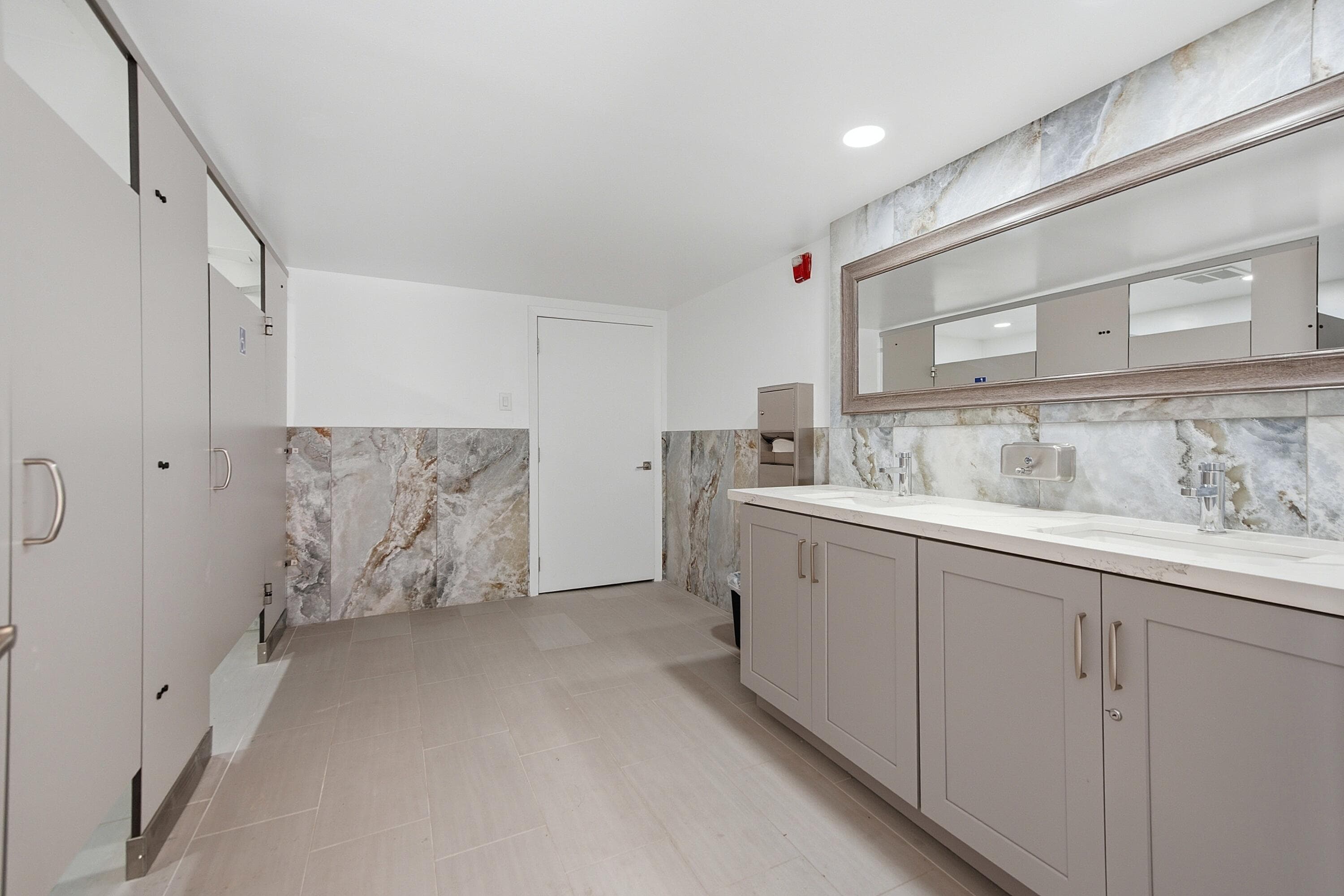 2001 N Ocean Boulevard 702s, Fort Lauderdale, FL 33305 — photo 33 of 49