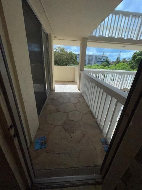 7091 Environ Boulevard 347, Lauderhill, FL 33319 — photo 7 of 35