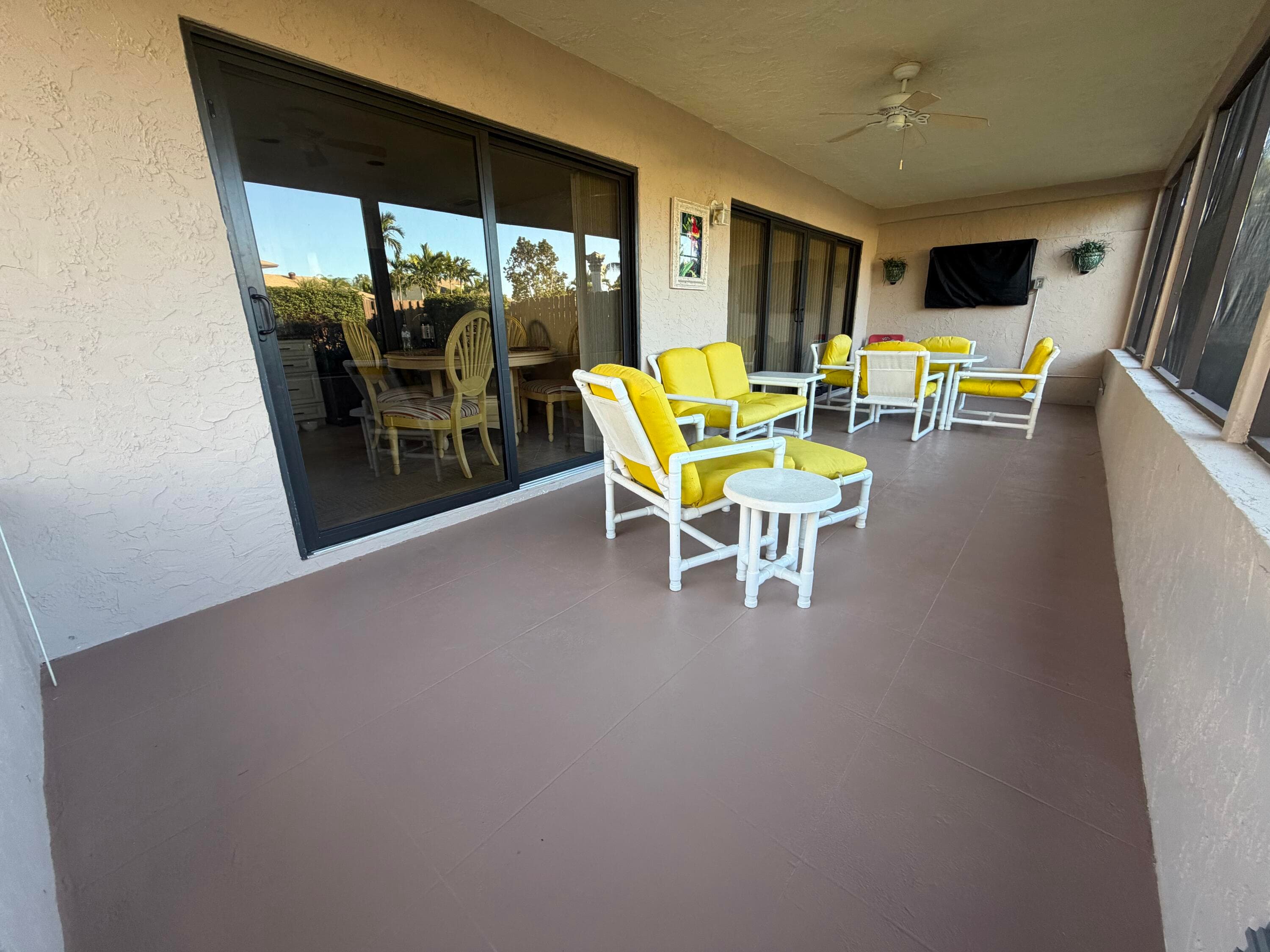 354 SW 28th Avenue, Delray Beach, FL 33445 — photo 13 of 55