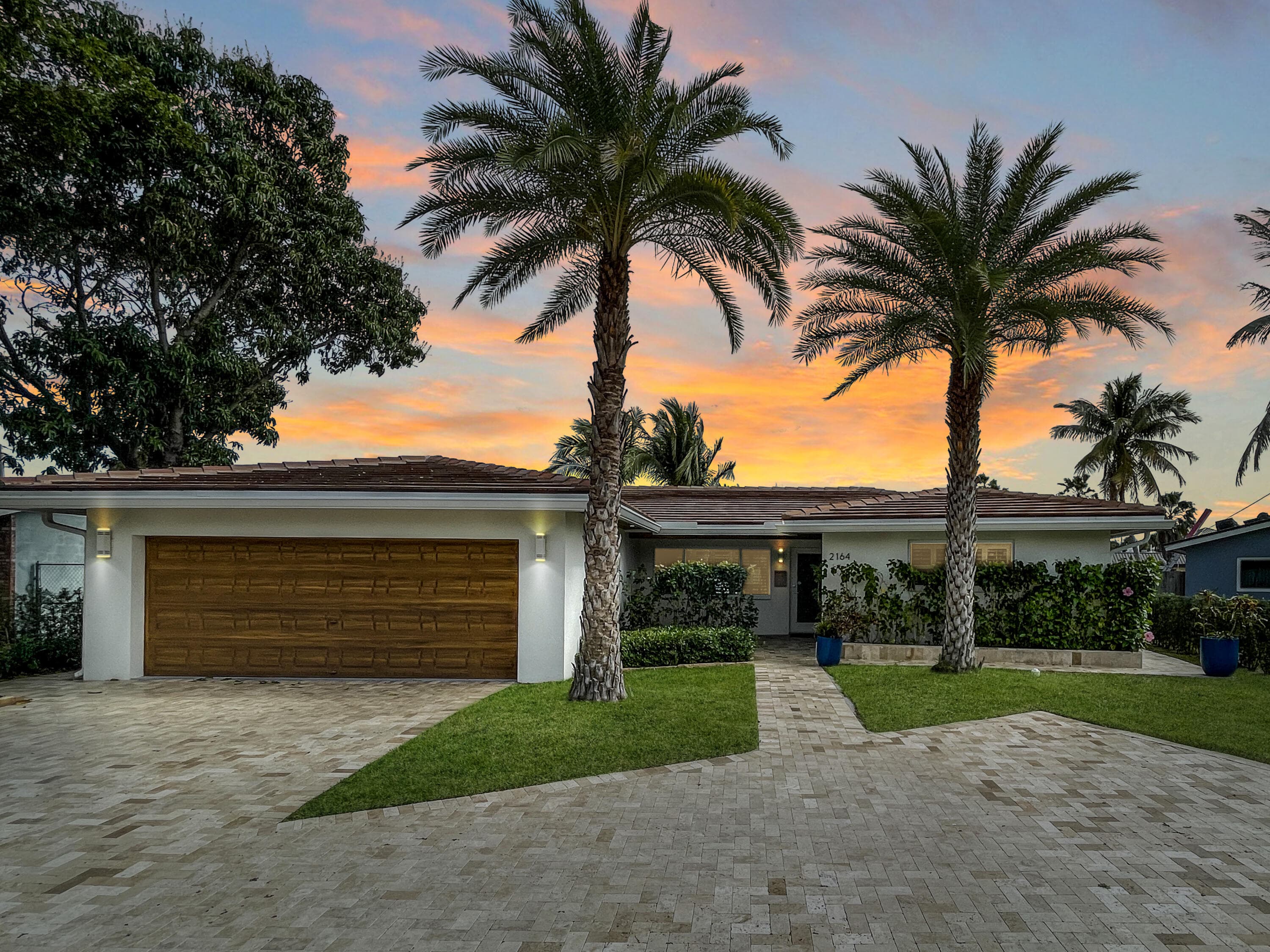 2164 NE 25th Street, Wilton Manors, FL 33305 — photo