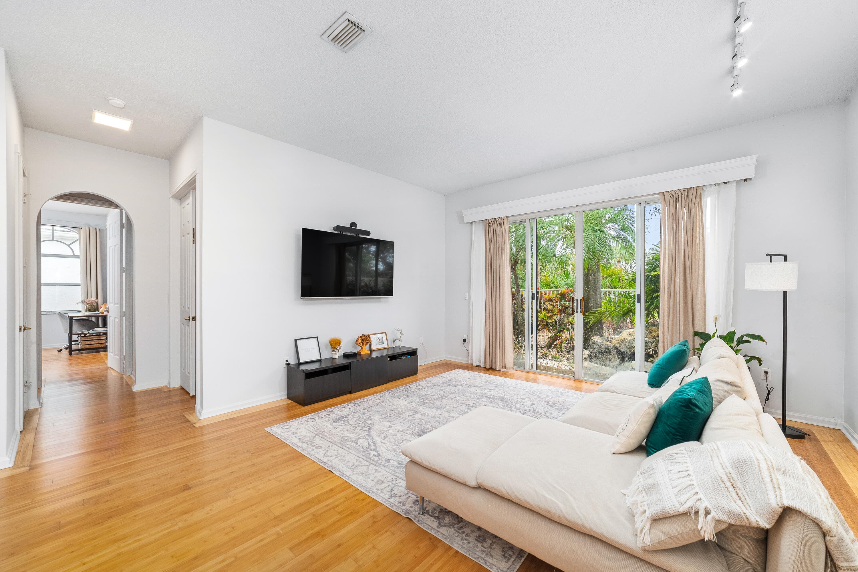 2072 Chagall Circle, West Palm Beach, FL 33409 — photo 8 of 49