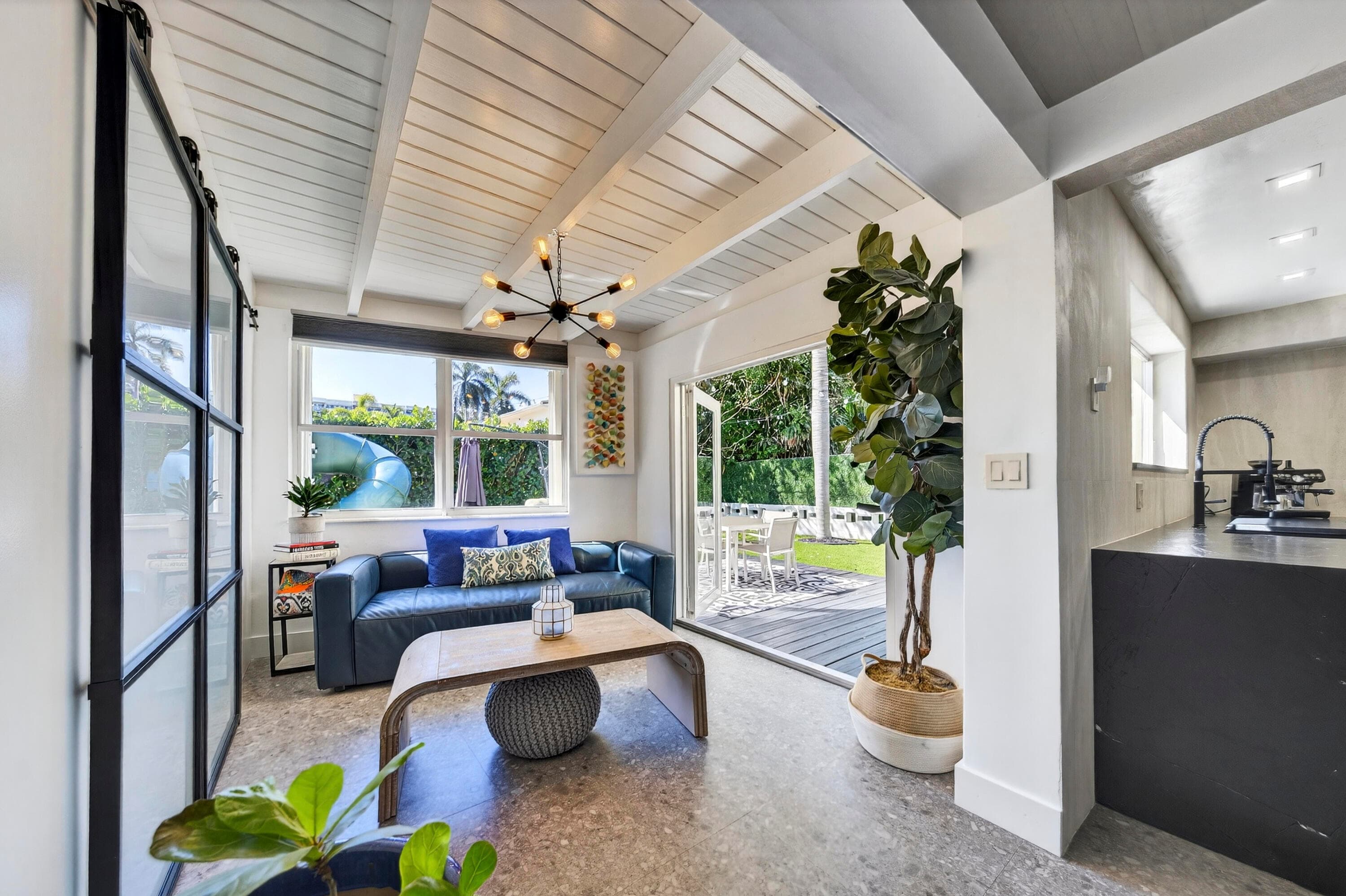 2630 NE 25th Street, Lighthouse Point, FL 33064 — photo 7 of 37