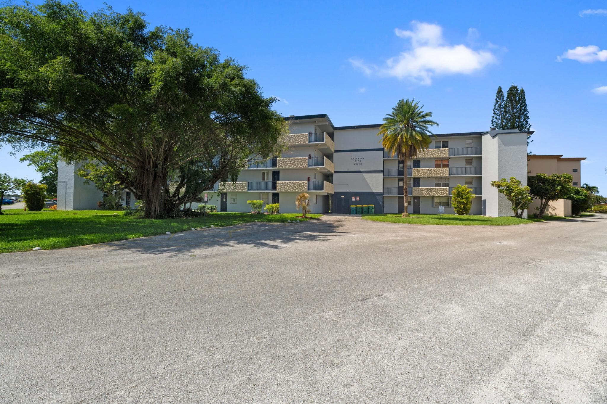 5275 NW 10th Court 305, Plantation, FL 33313 — photo 34 of 44