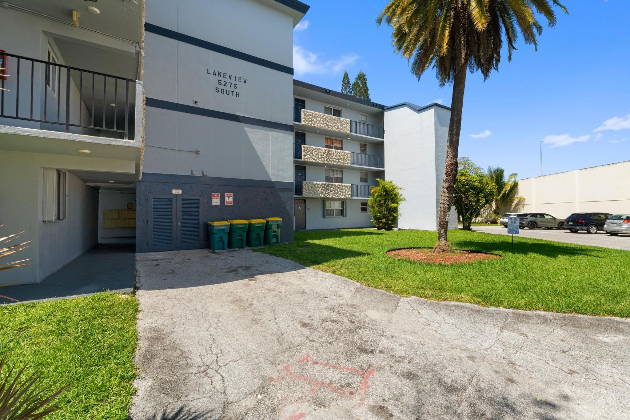 5275 NW 10th Court 305, Plantation, FL 33313 — photo 36 of 44