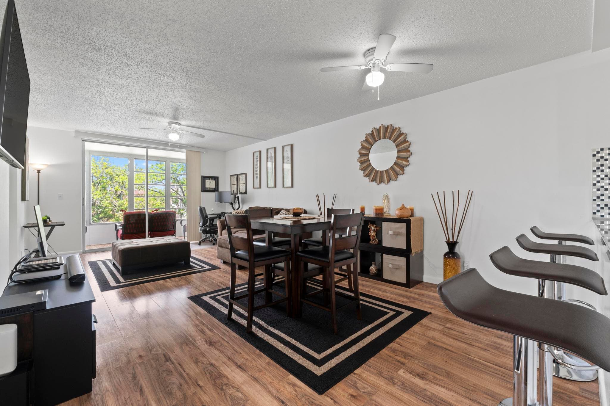 5275 NW 10th Court 305, Plantation, FL 33313 — photo 1 of 44