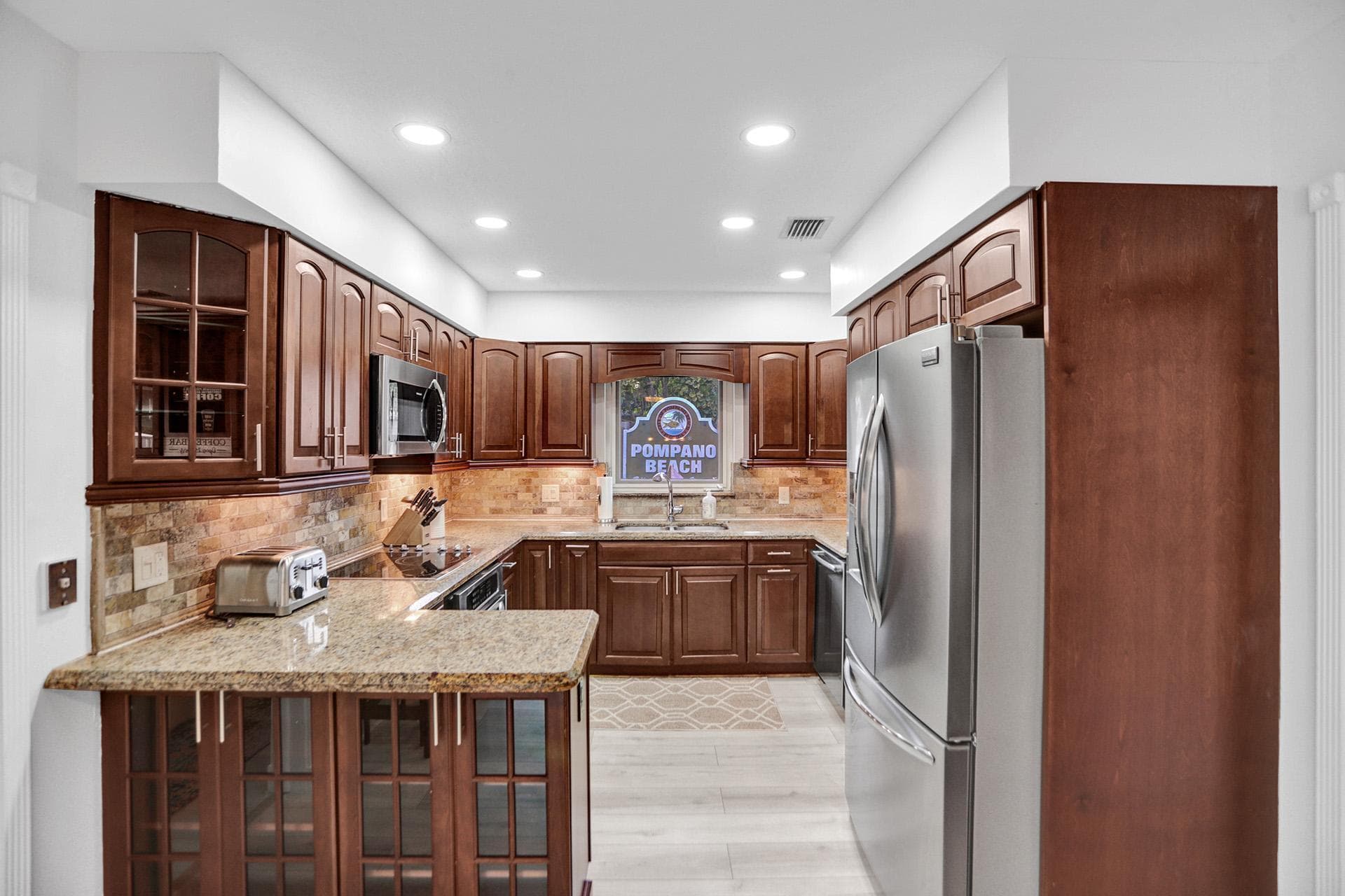 470 SE 4th Court, Pompano Beach, FL 33060 — photo 38 of 58