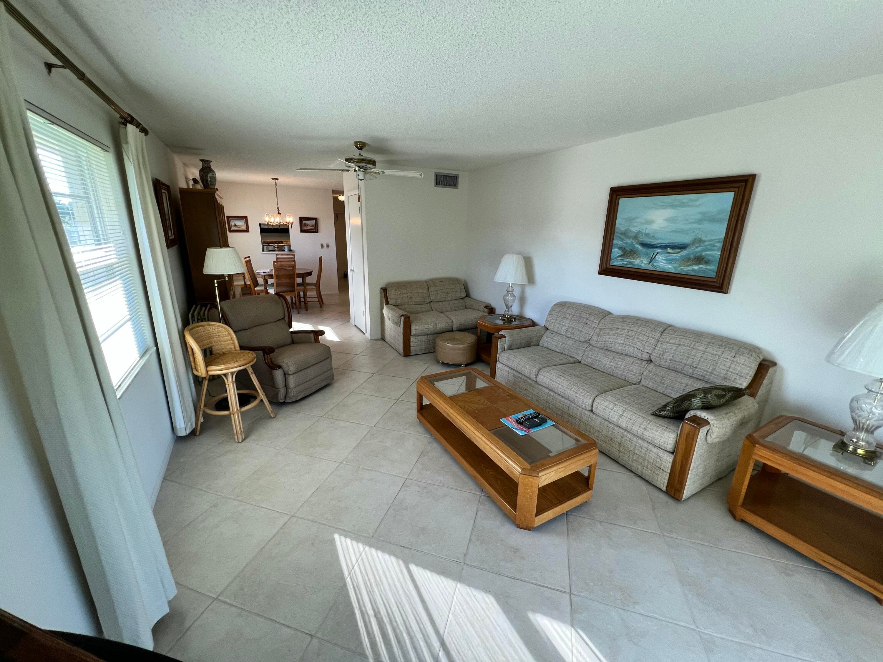 62 Woodland Drive 201, Vero Beach, FL 32962 — photo 5 of 17