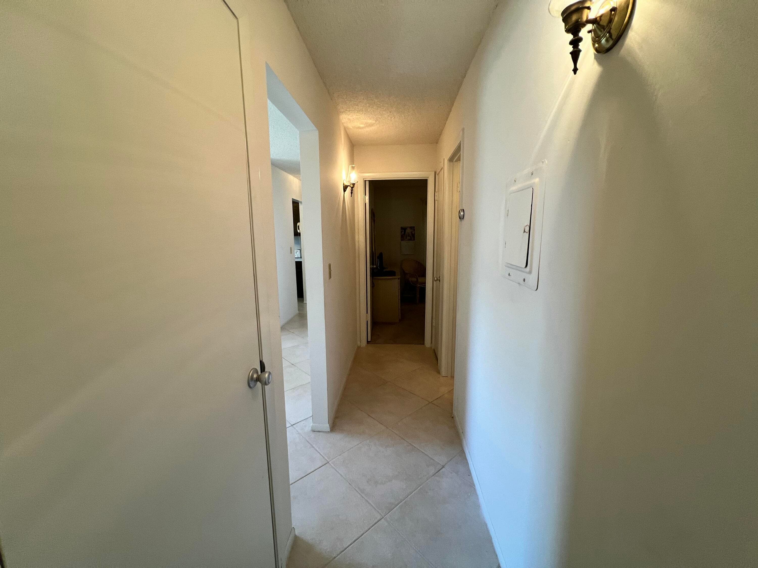 62 Woodland Drive 201, Vero Beach, FL 32962 — photo 12 of 17