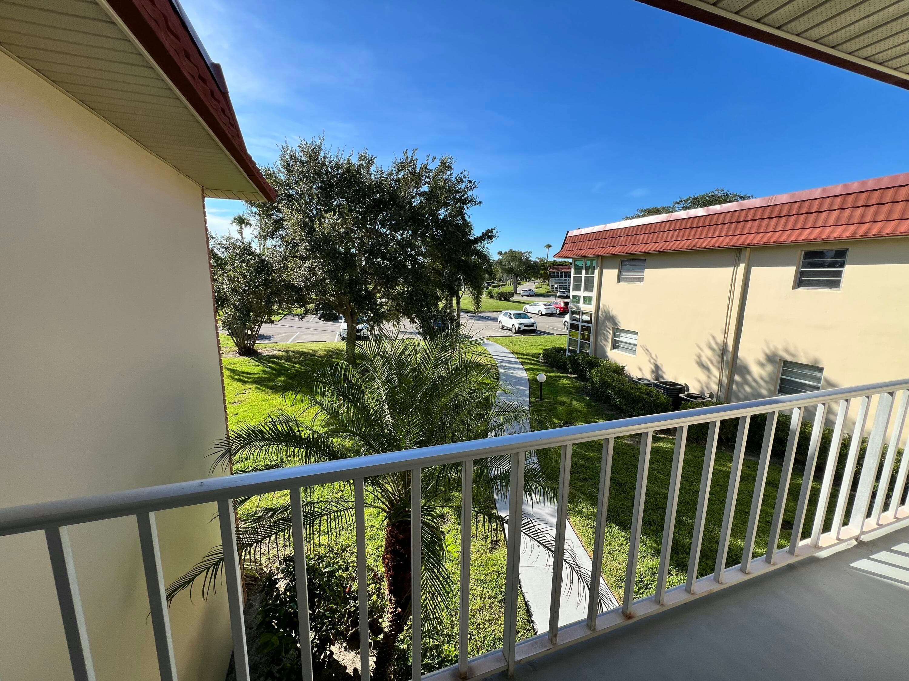62 Woodland Drive 201, Vero Beach, FL 32962 — photo 17 of 17