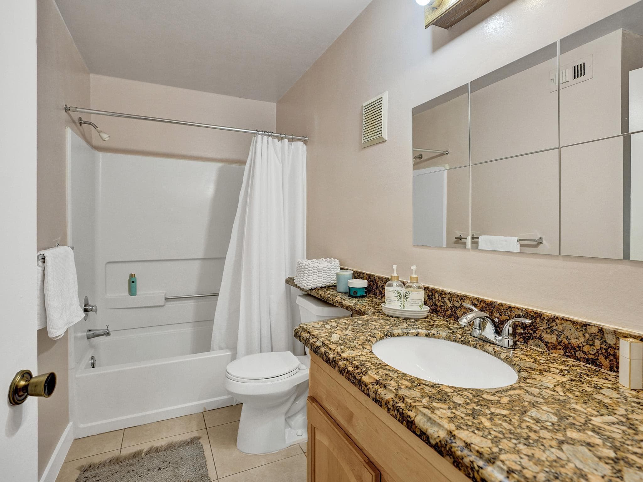 815 W Boynton Beach Boulevard 9-108, Boynton Beach, FL 33426 — photo 11 of 43