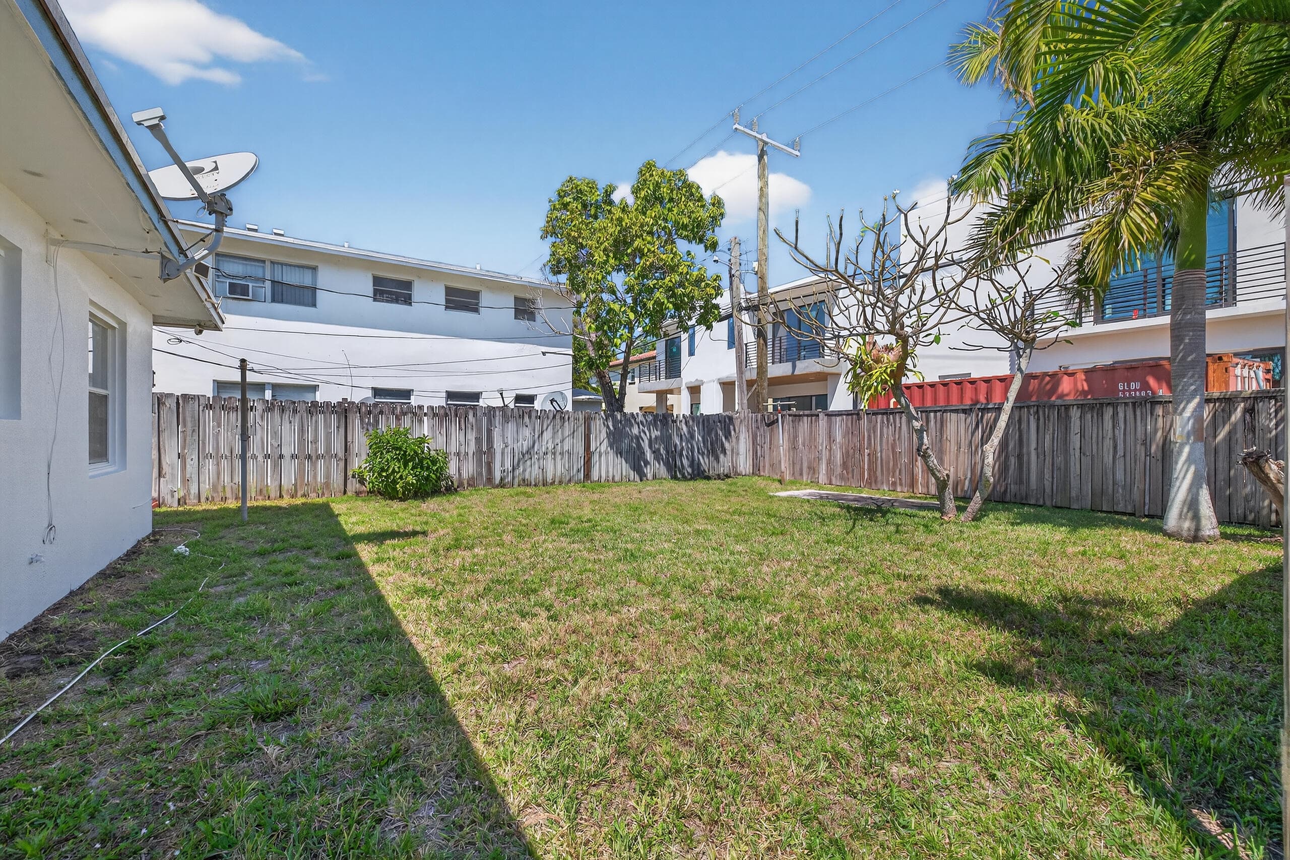 1100 NE 15th Avenue 1-2, Fort Lauderdale, FL 33304 — photo 20 of 27