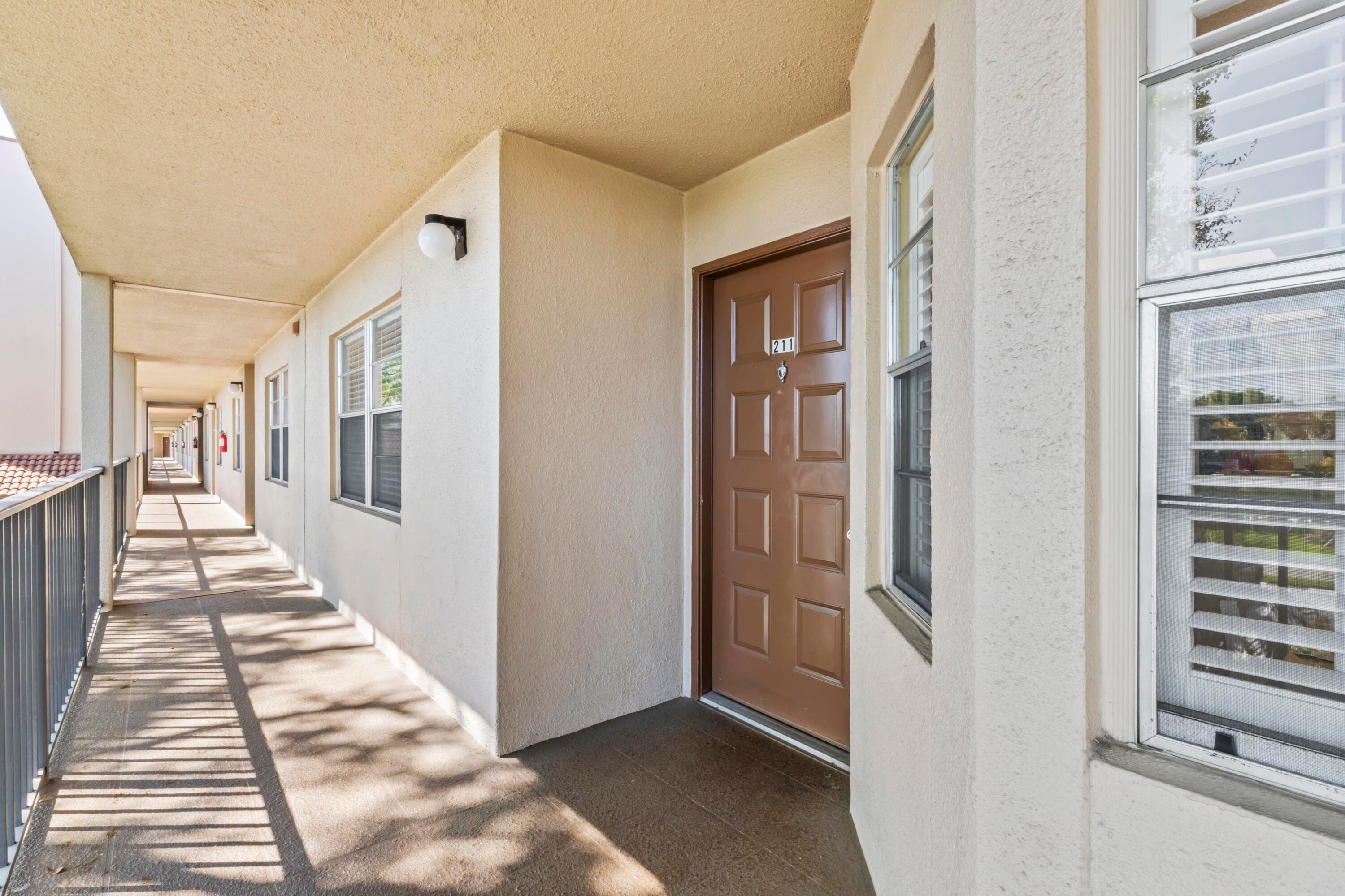 1000 SW 125th Avenue 211, Pembroke Pines, FL 33027 — photo 24 of 45