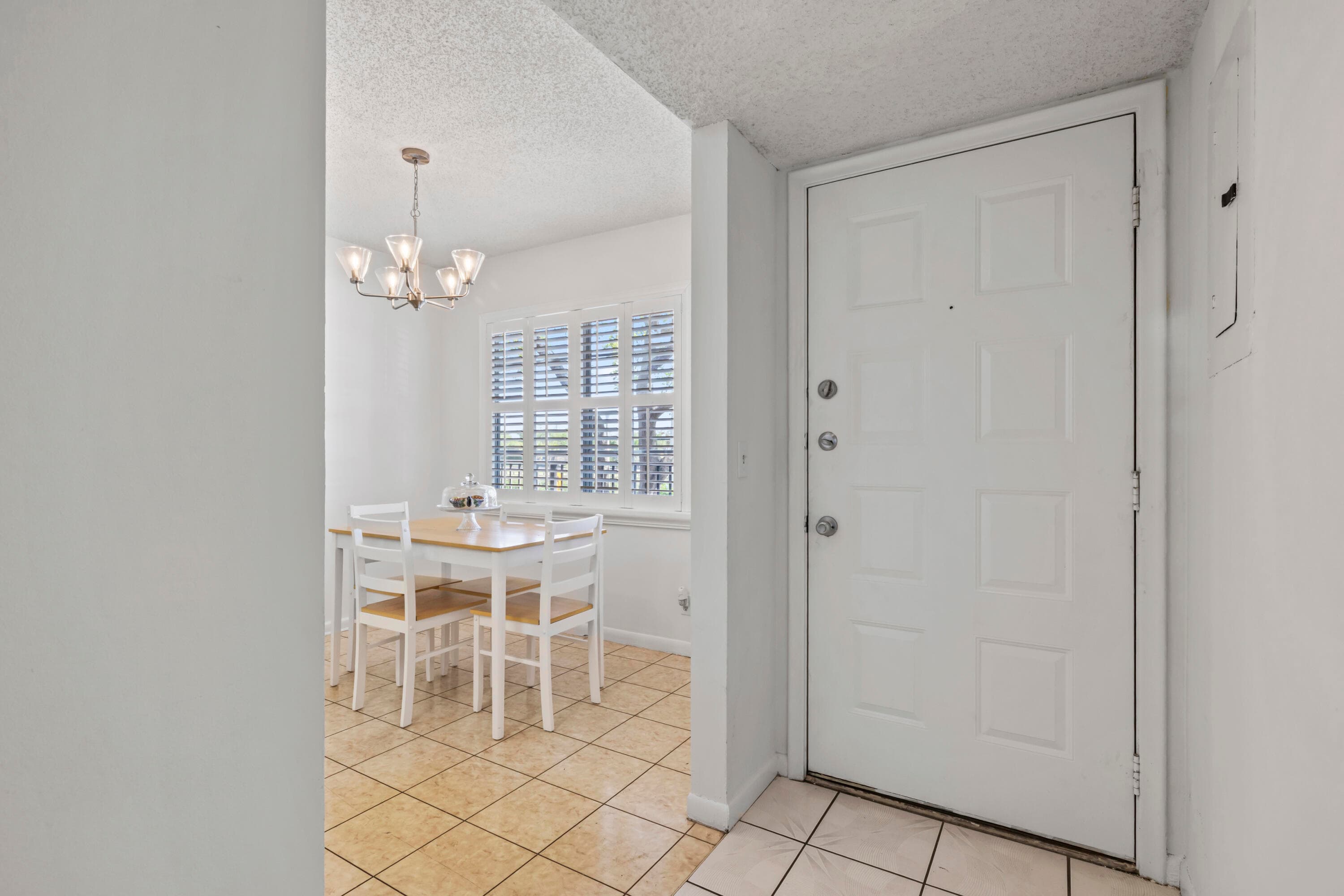 1000 SW 125th Avenue 211, Pembroke Pines, FL 33027 — photo 5 of 45