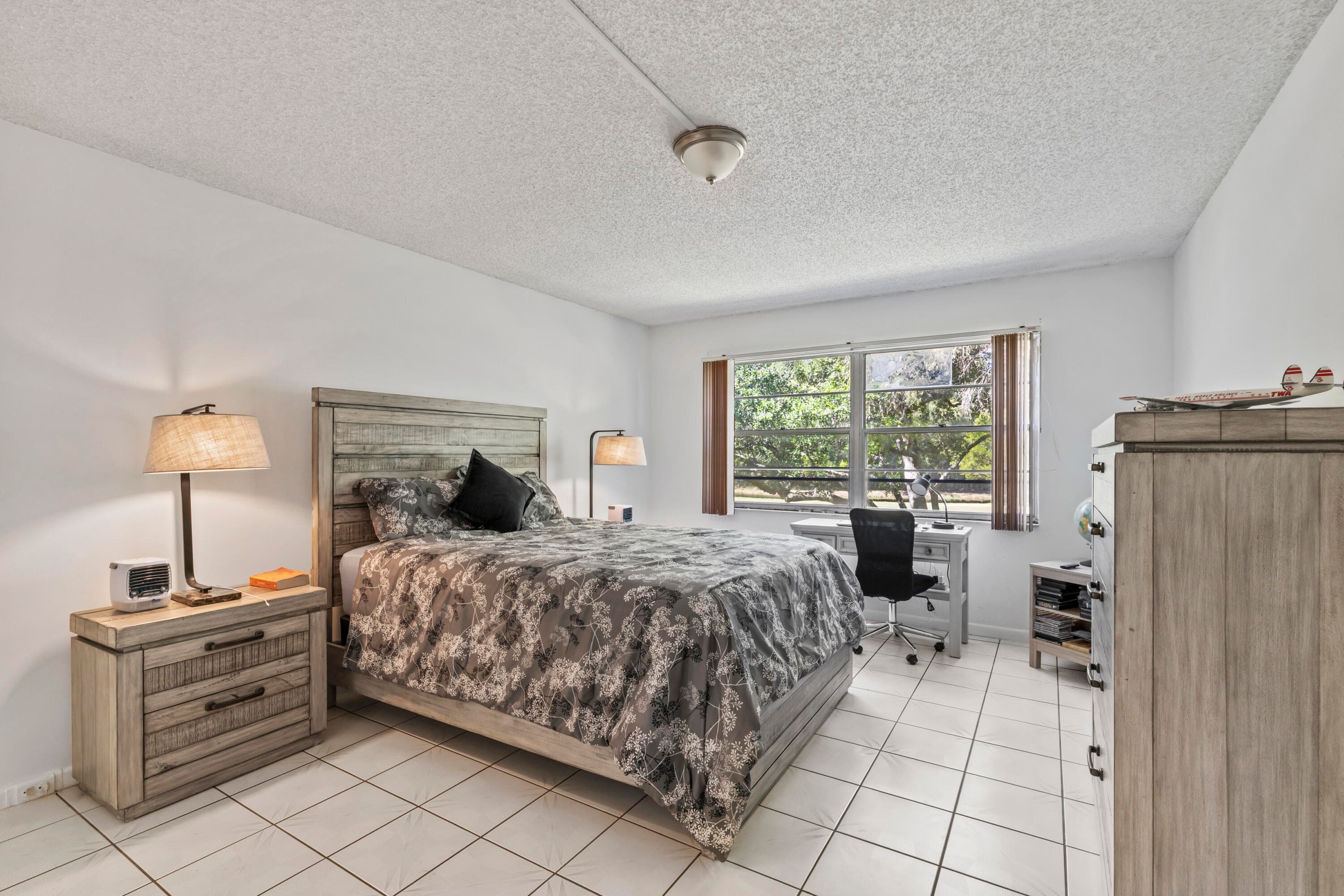 1000 SW 125th Avenue 211, Pembroke Pines, FL 33027 — photo 15 of 45