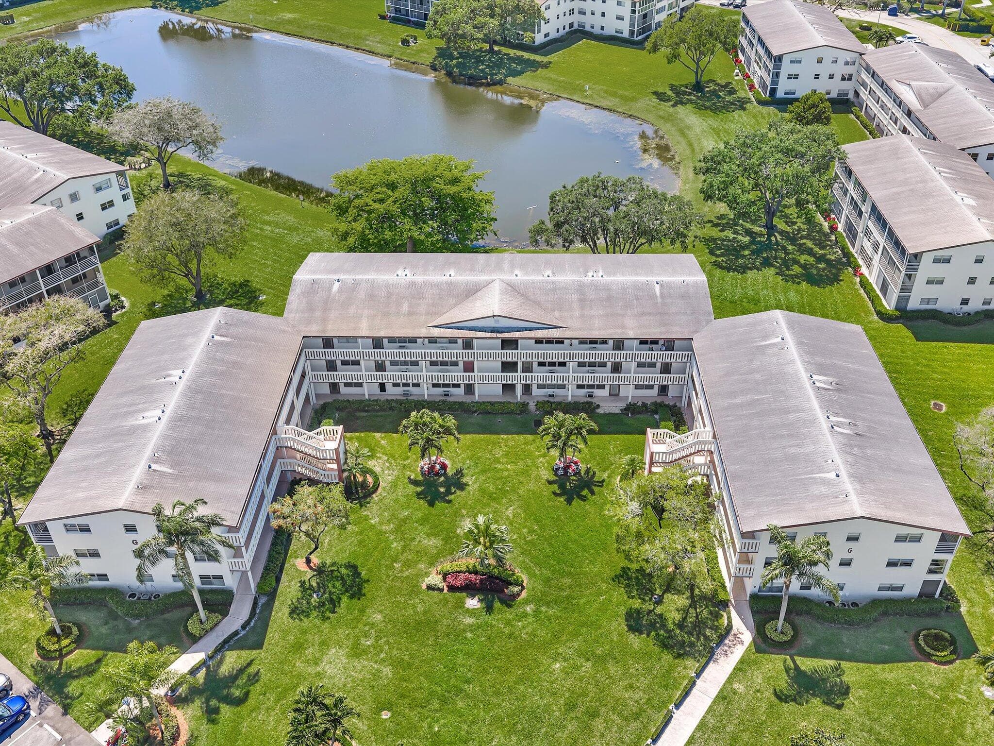 288 Fanshaw G, Boca Raton, FL 33434 — photo 4 of 49