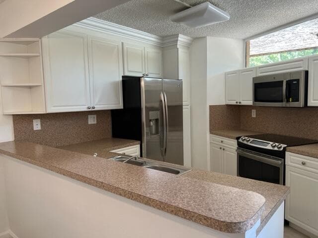 8285 Severn Drive B, Boca Raton, FL 33433 — photo 1 of 35