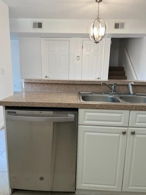 8285 Severn Drive B, Boca Raton, FL 33433 — photo 7 of 35
